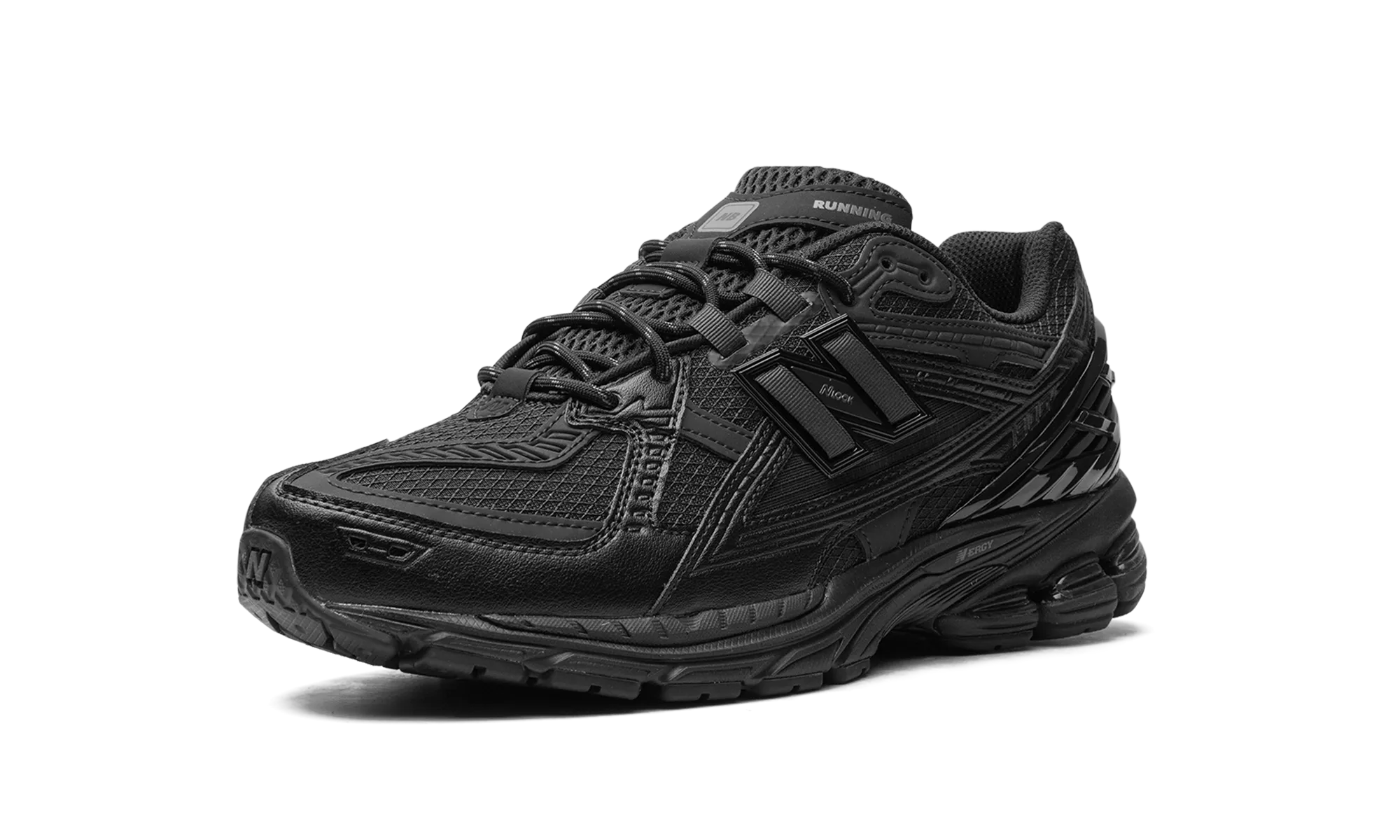 1906 "Tripple Black" new balance mens runners