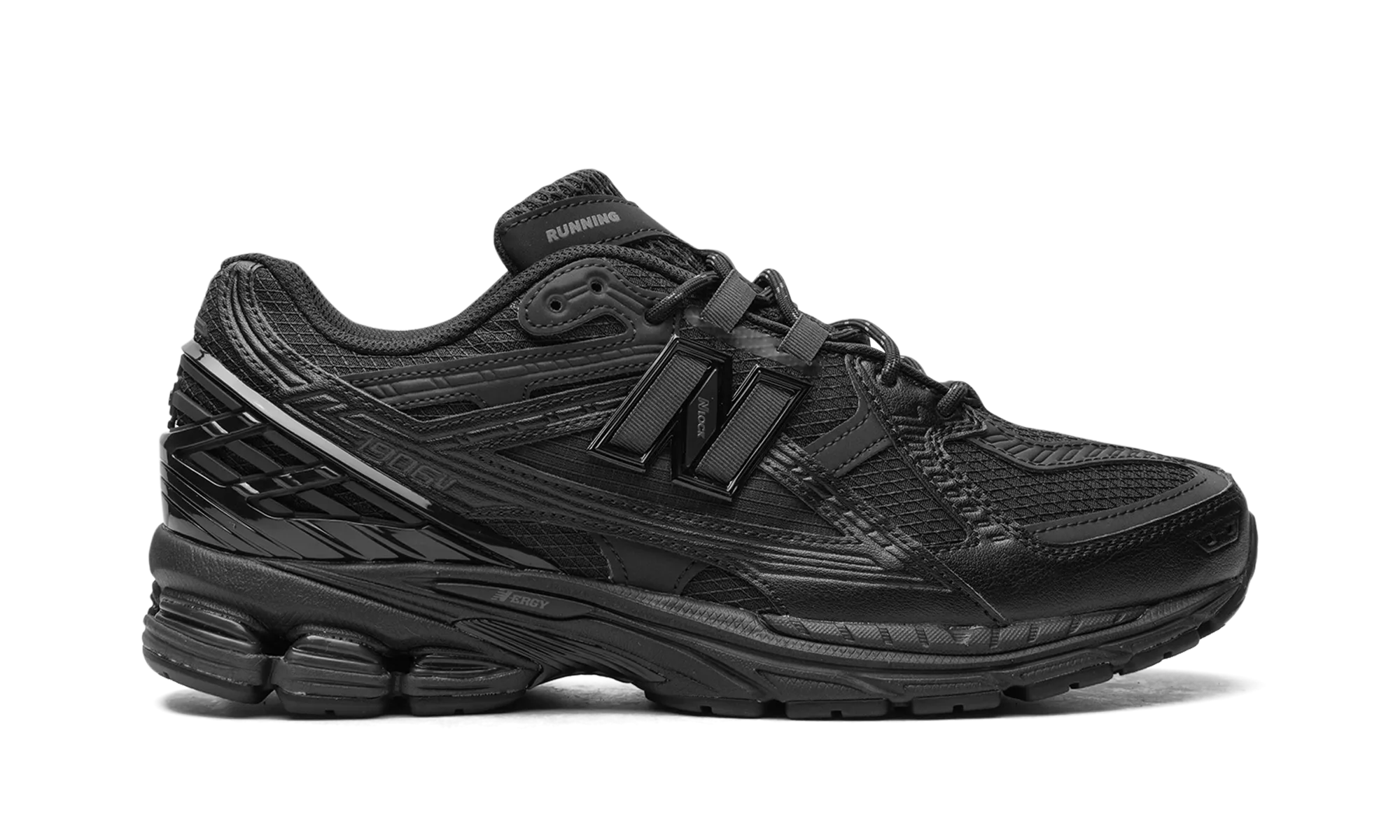 1906 "Tripple Black" new balance mens runners