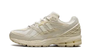 1906 Utility "Yellow" New Balance Men's styles
