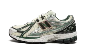 1906R "Aim Leon Dore- Jade" New Balance Men's shoes