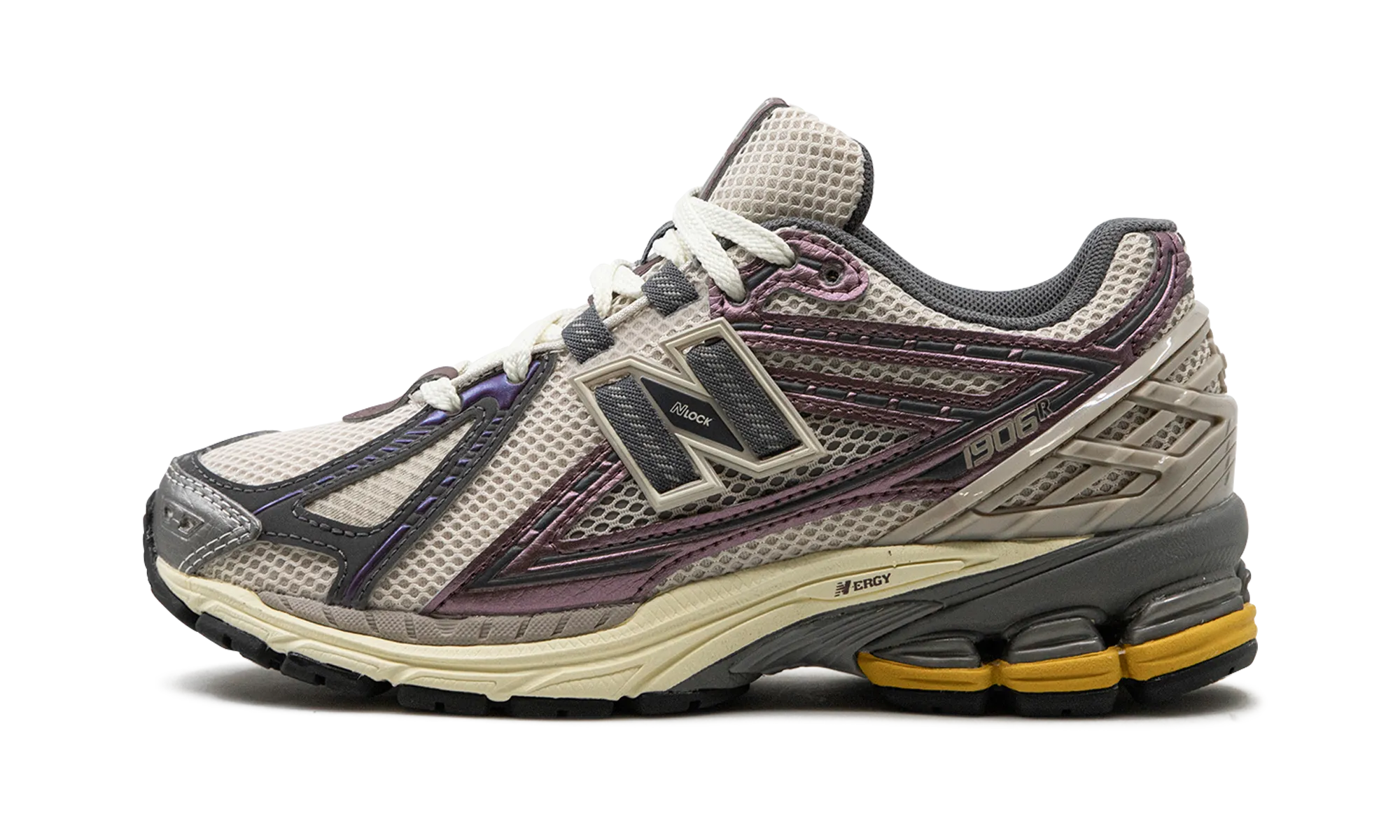 1906R "LICORICE" New Balance Men's sneakers