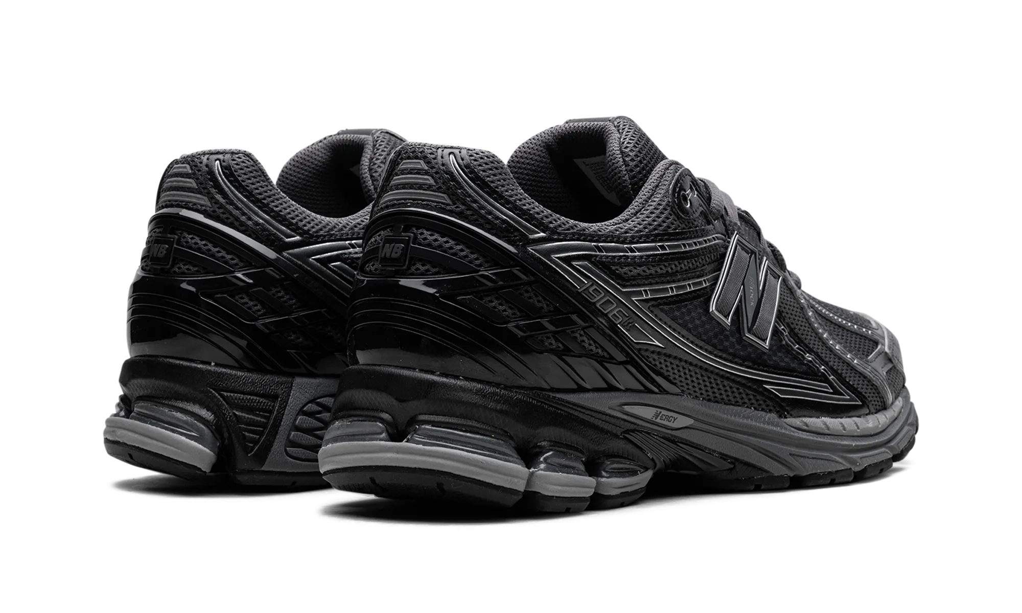 1906R "Magnet" new balance mesh athletic shoes