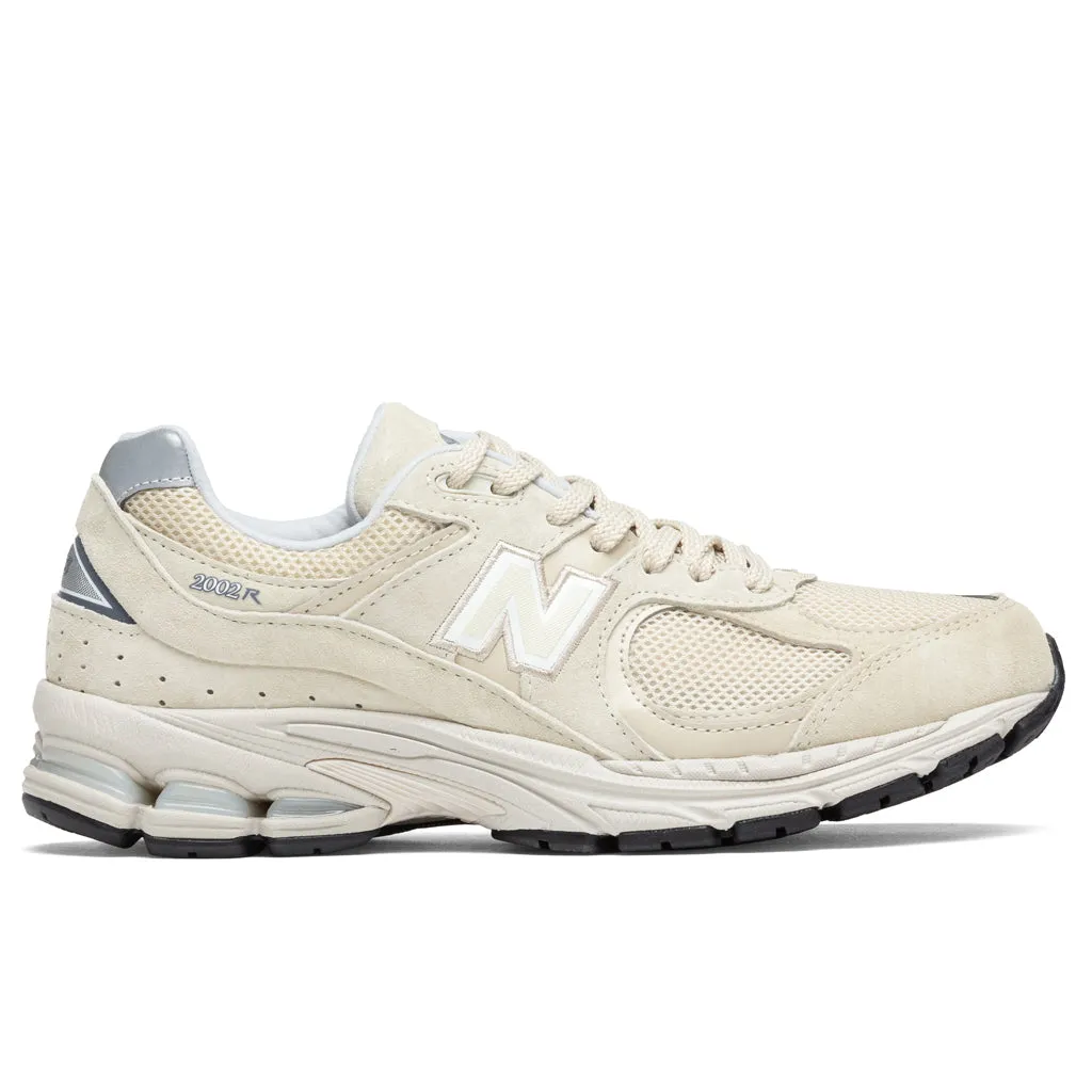 2002R - Bone New Balance sneakers with arch support