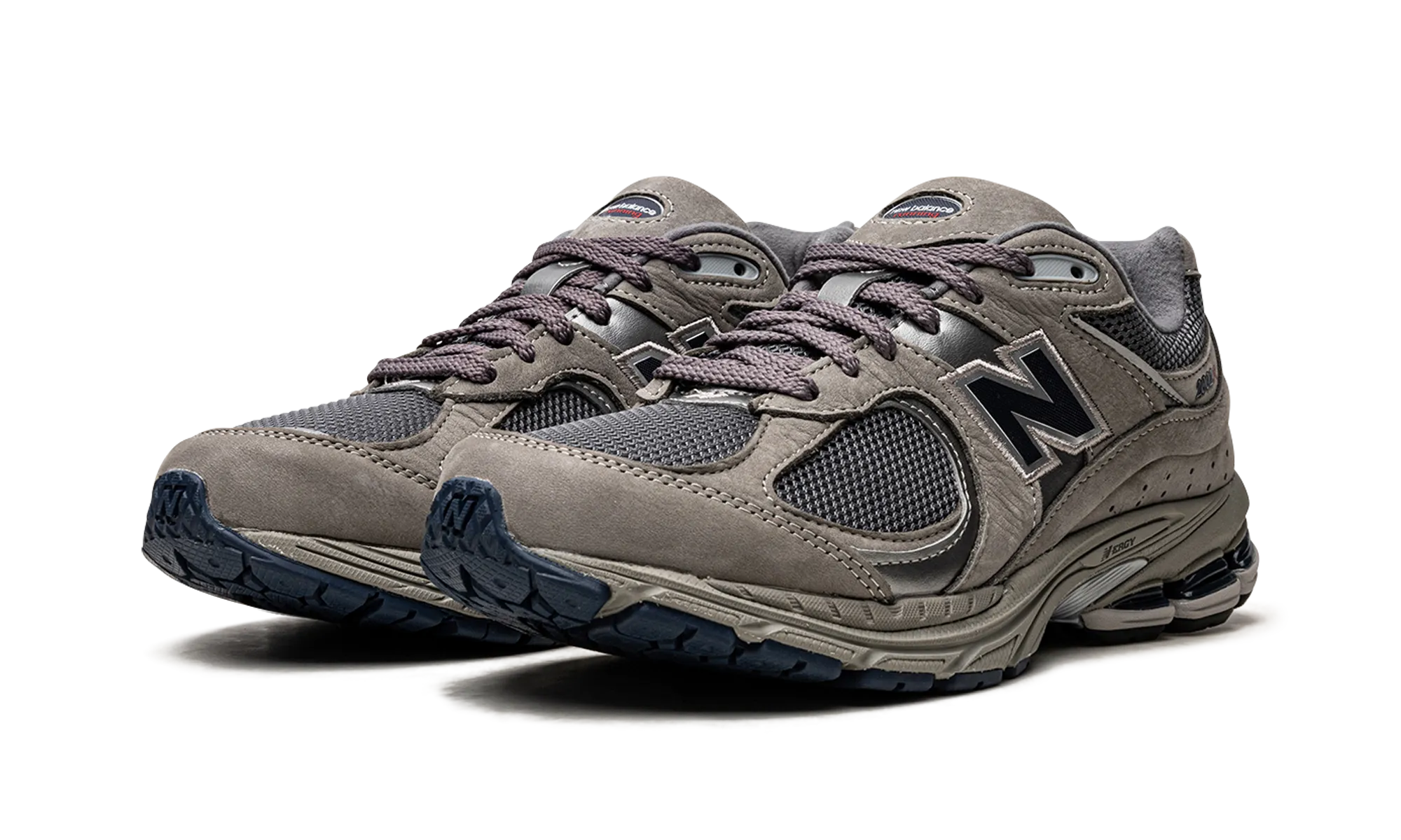 2002R "CASTLEROCK" new balance mens runners
