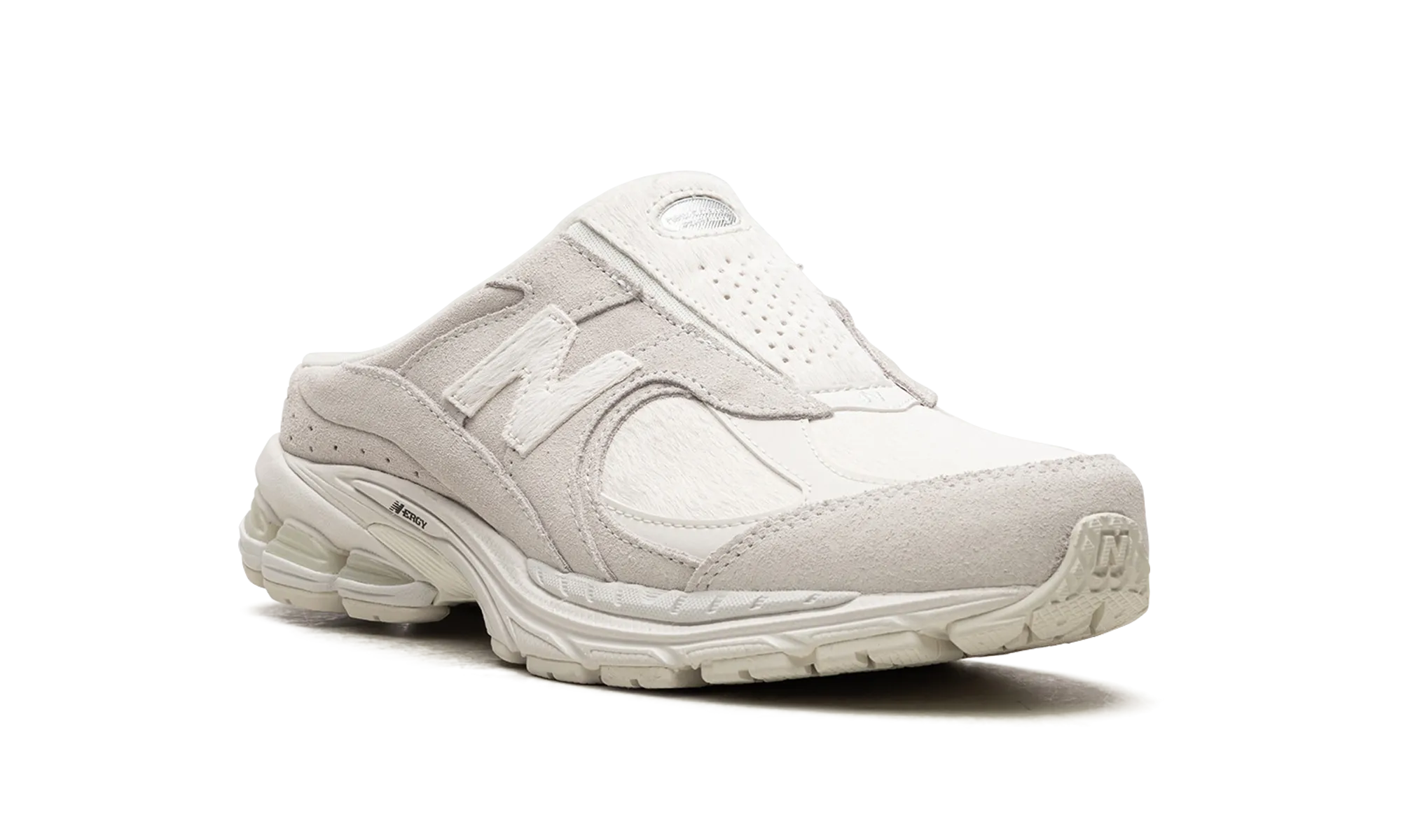 2002R "CREAM MULE" new balance mesh athletic shoes