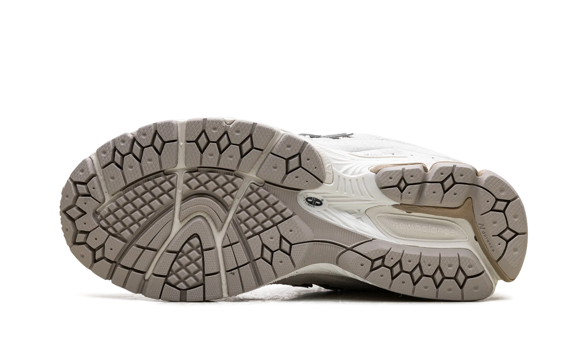 2002R "Quilted" new balance mens casual sneakers