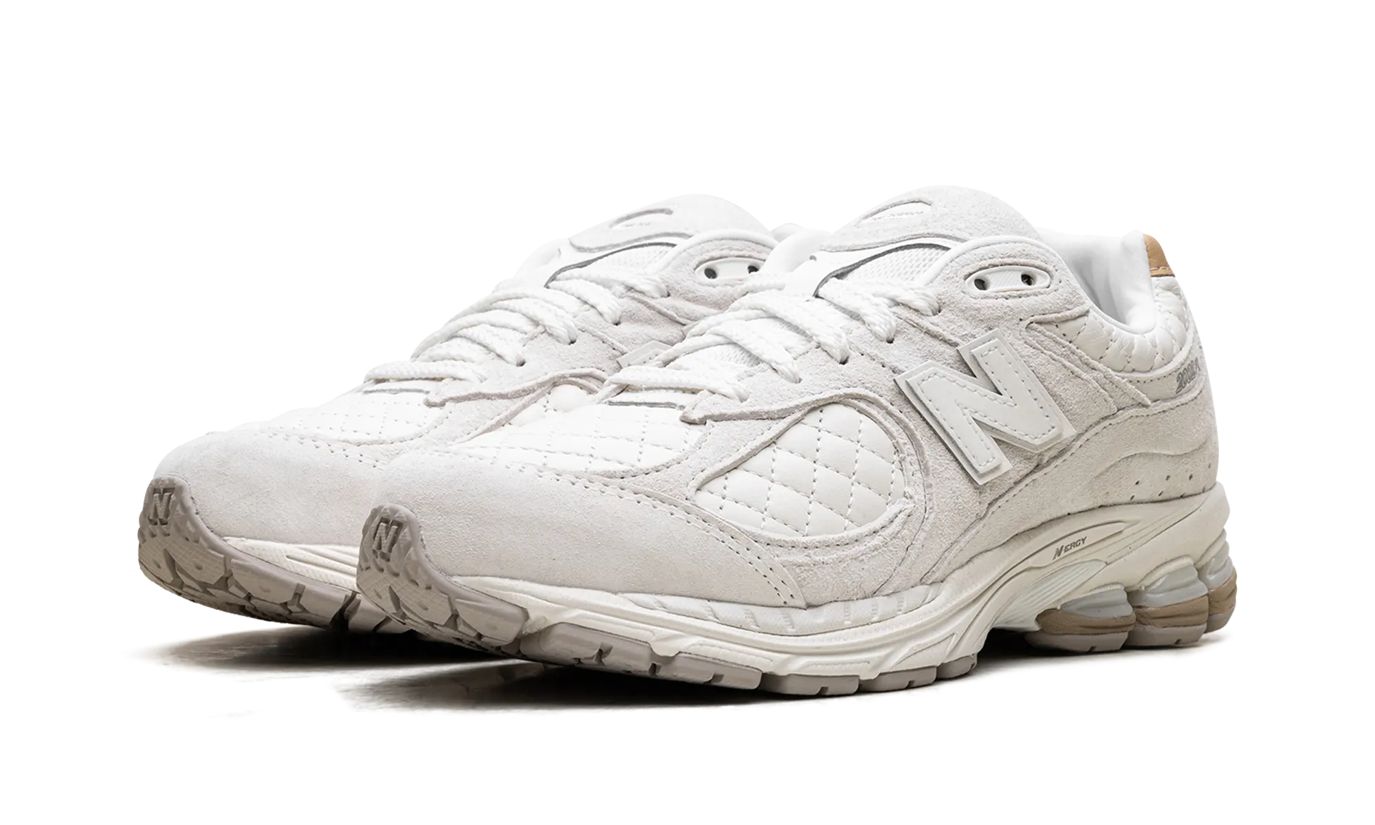 2002R "Quilted" new balance mens casual sneakers