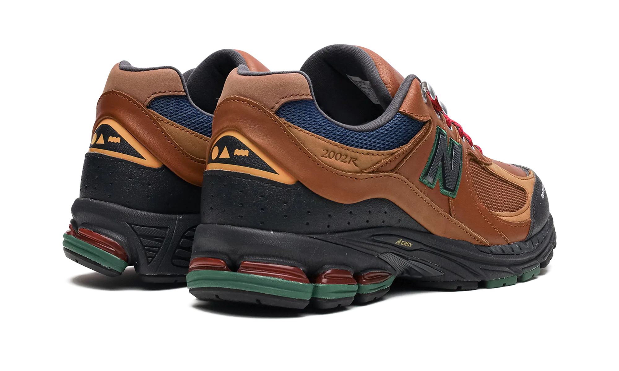 2002R "The Hiker" new balance mens comfort shoes