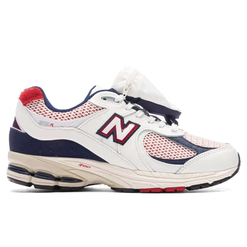 2002R - Sea Salt/Team Red New Balance shoes for walking and running