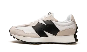 327 "White / Black" New Balance Men's sneakers
