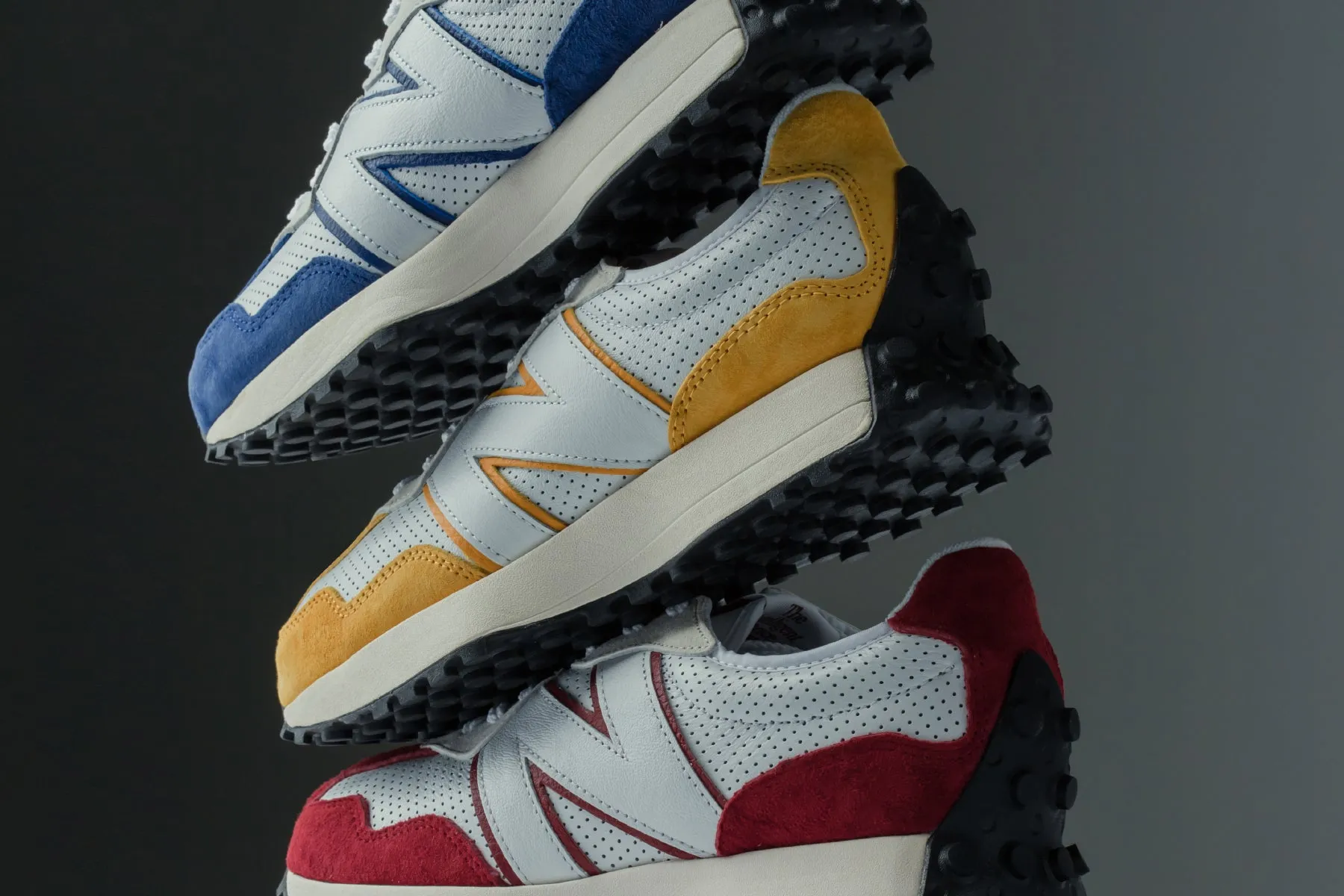 327 - White/Scarlet New Balance Arch Support Sneakers