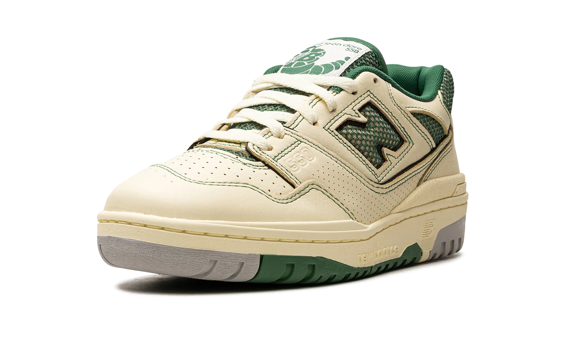 550 "Aim Leon Dore - Masaryk Community Gym - Green" new balance mens casual sneakers