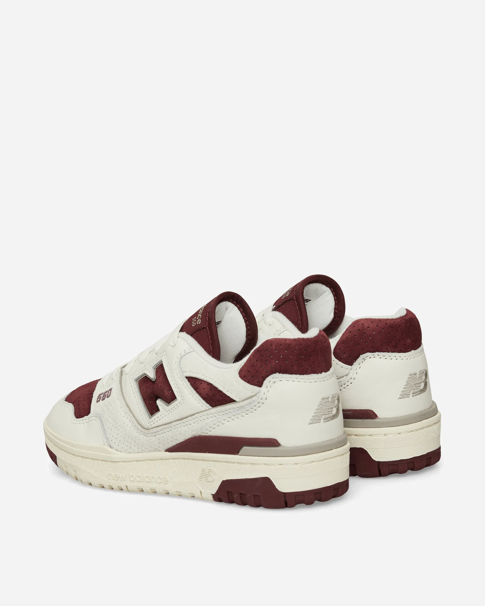 550 Sneakers Sea Salt / Classic Crimson Supportive Runners