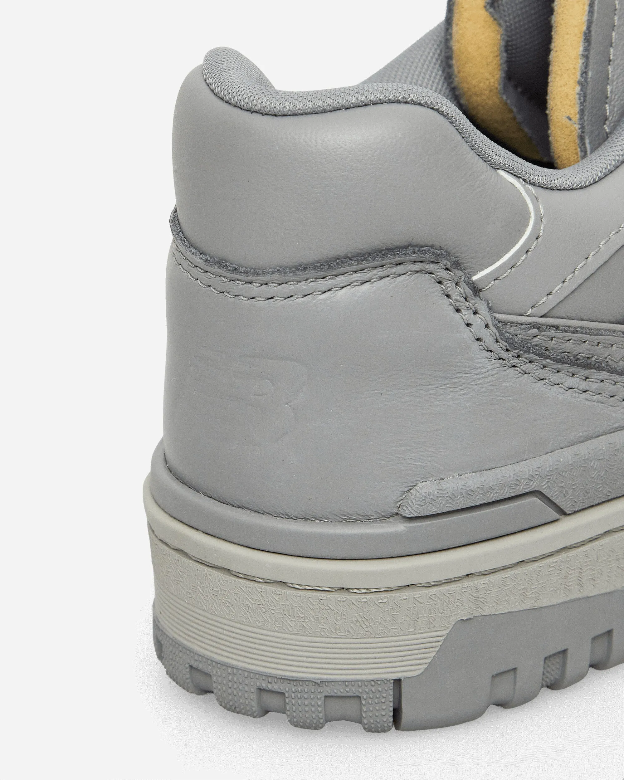 550 Sneakers Slate Grey  / Concrete Supportive Runners