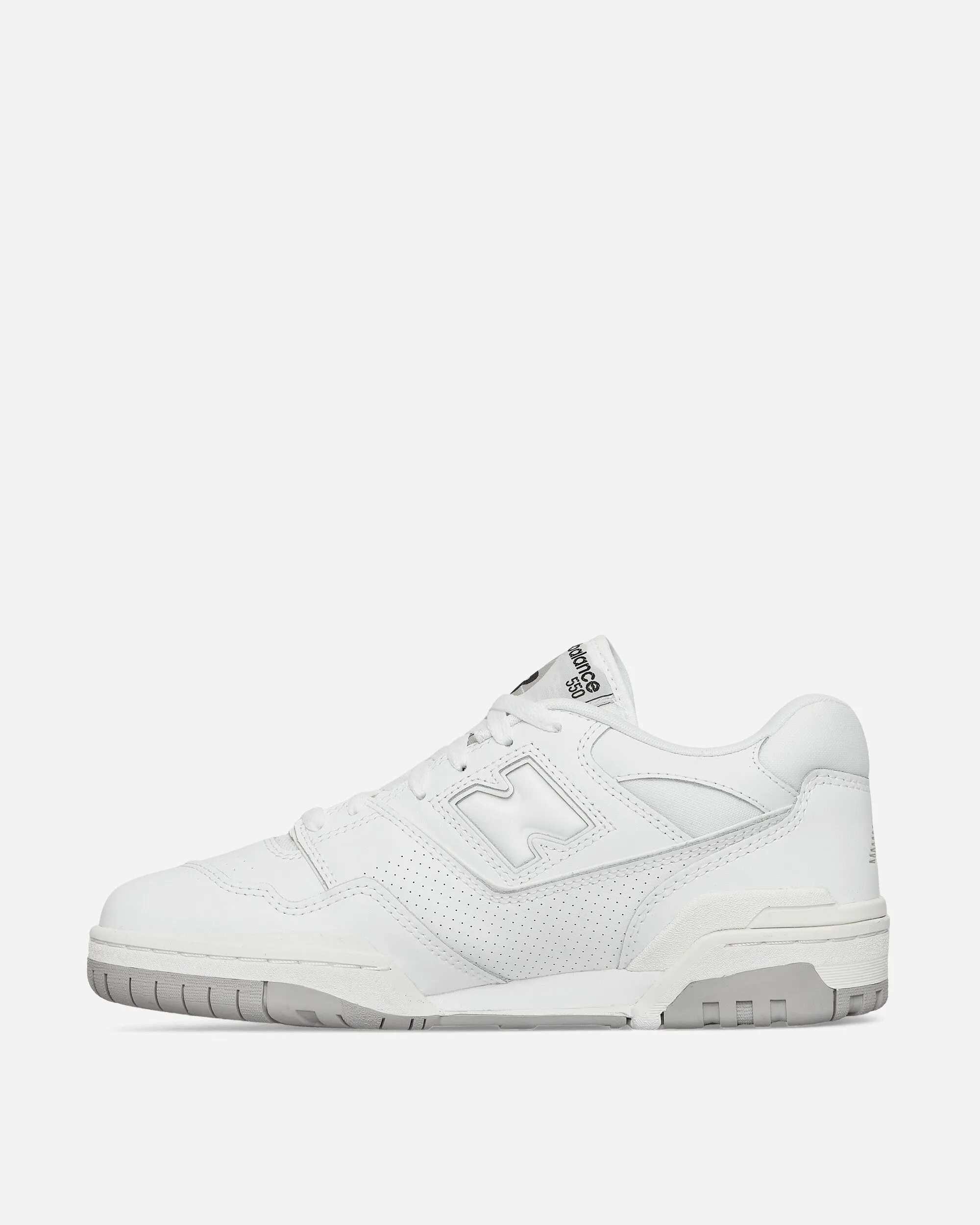 550 Sneakers White Supportive Runners