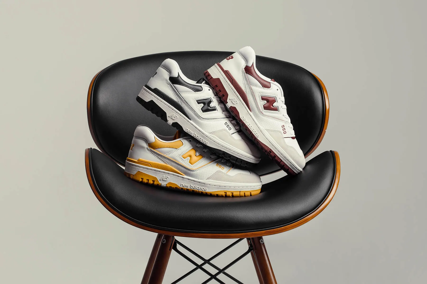 550 - White/Yellow New Balance Arch Support Sneakers