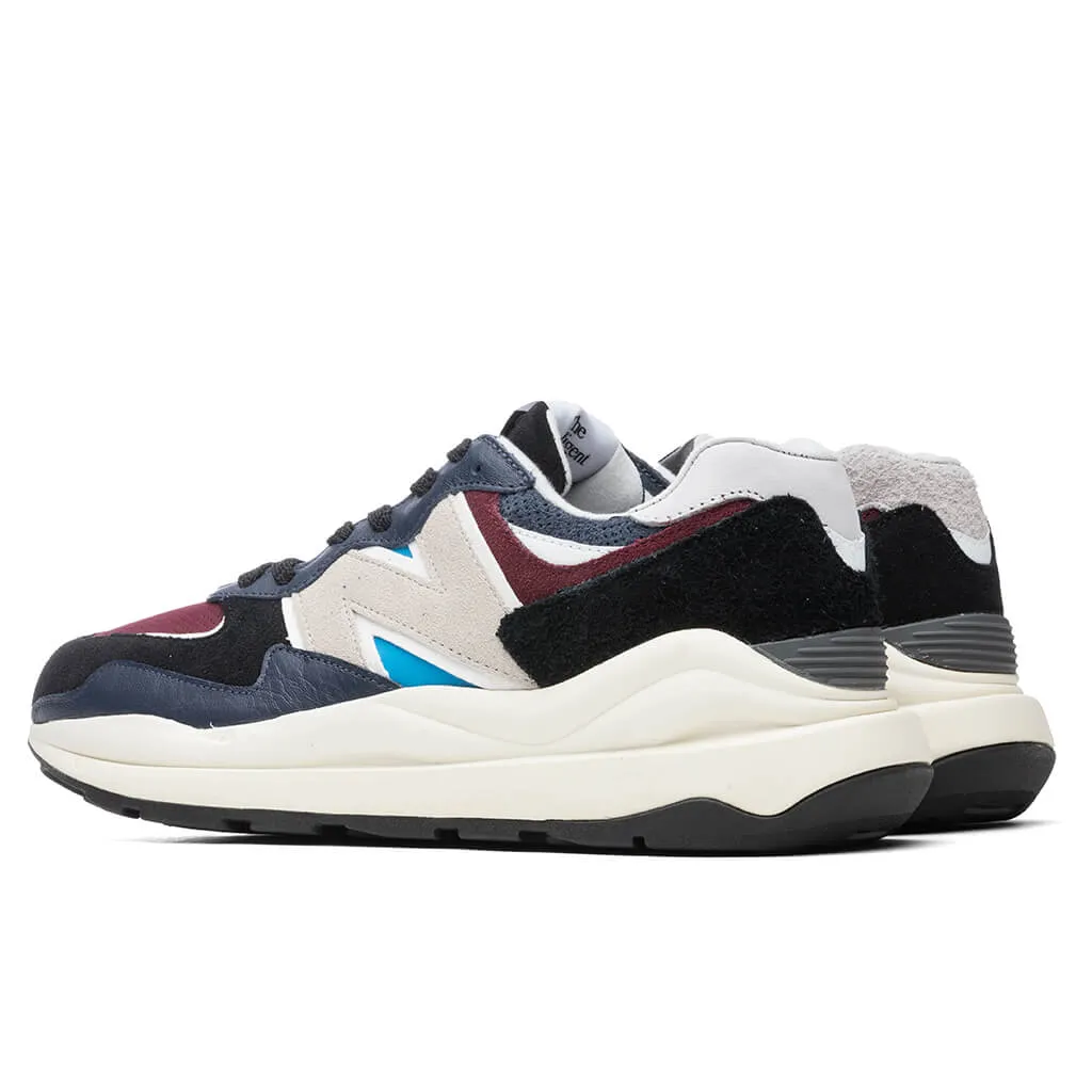 57/40 - Navy/Burgundy New Balance Arch Support Sneakers