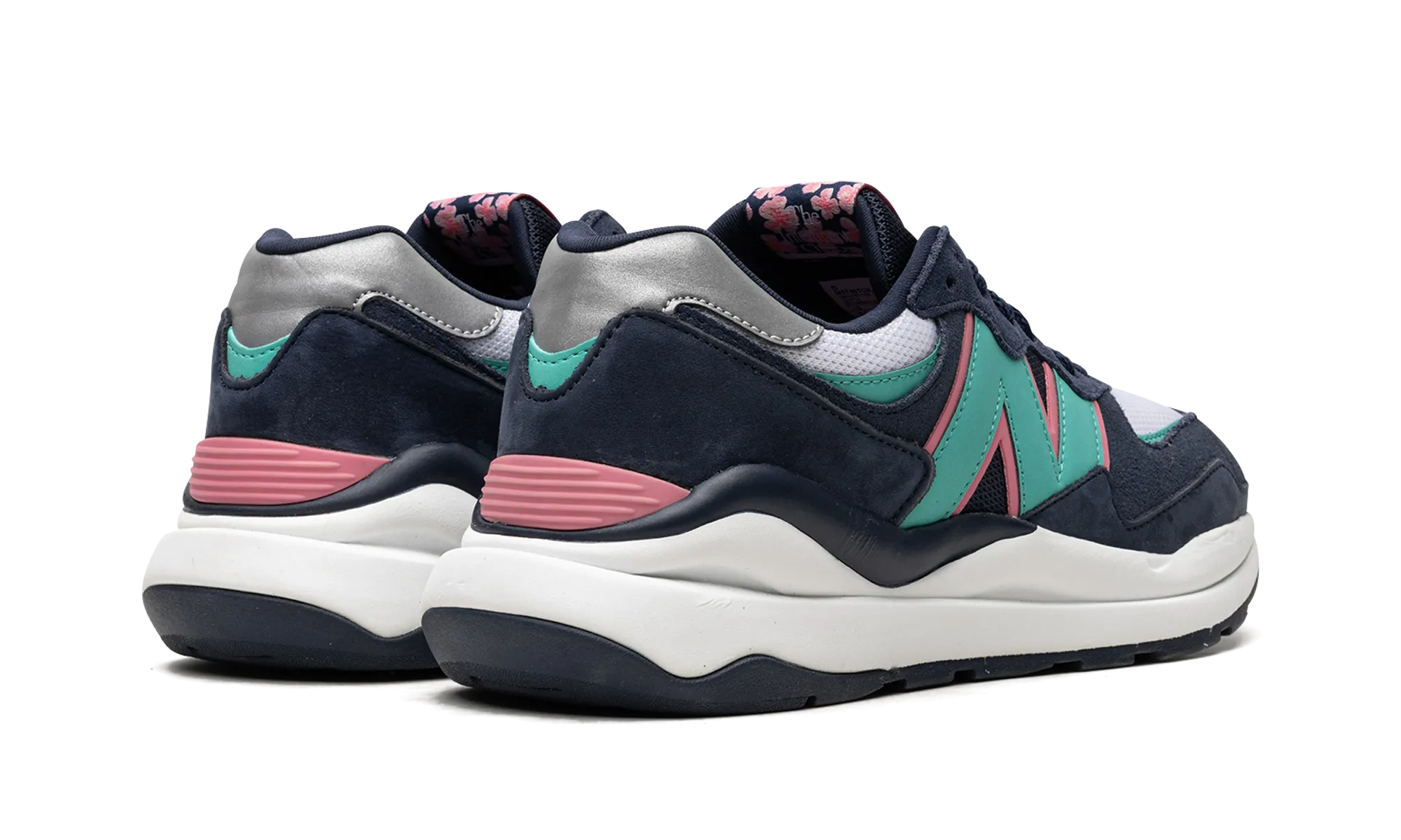 57/40 "Natural Indigo / Emerald Sky" new balance mesh athletic shoes