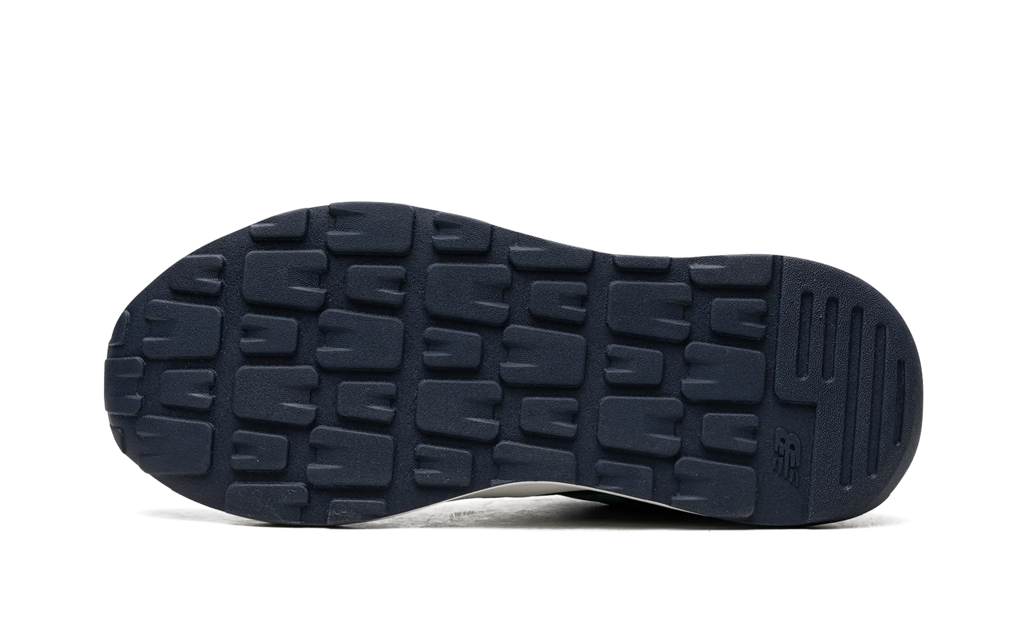 57/40 "Natural Indigo / Emerald Sky" new balance mesh athletic shoes
