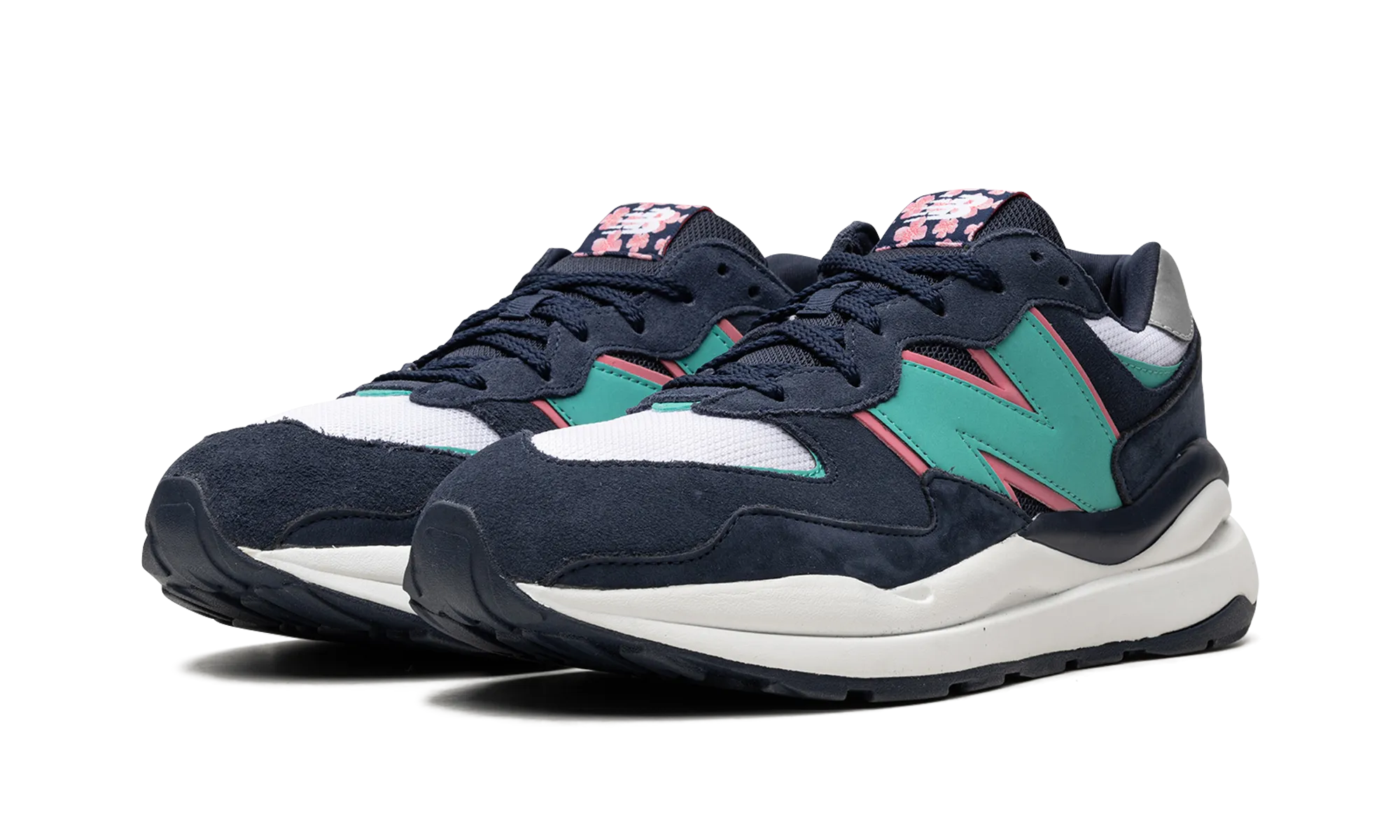 57/40 "Natural Indigo / Emerald Sky" new balance mesh athletic shoes
