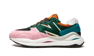 57/40 "Pink Lemonade" New Balance Men's styles