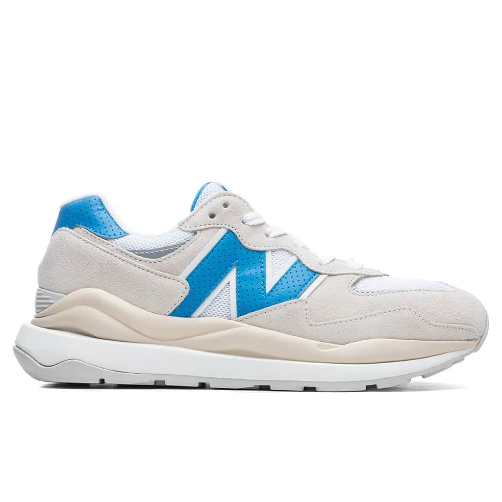 57/40 - Sea Salt/Helium New Balance sneakers with arch support