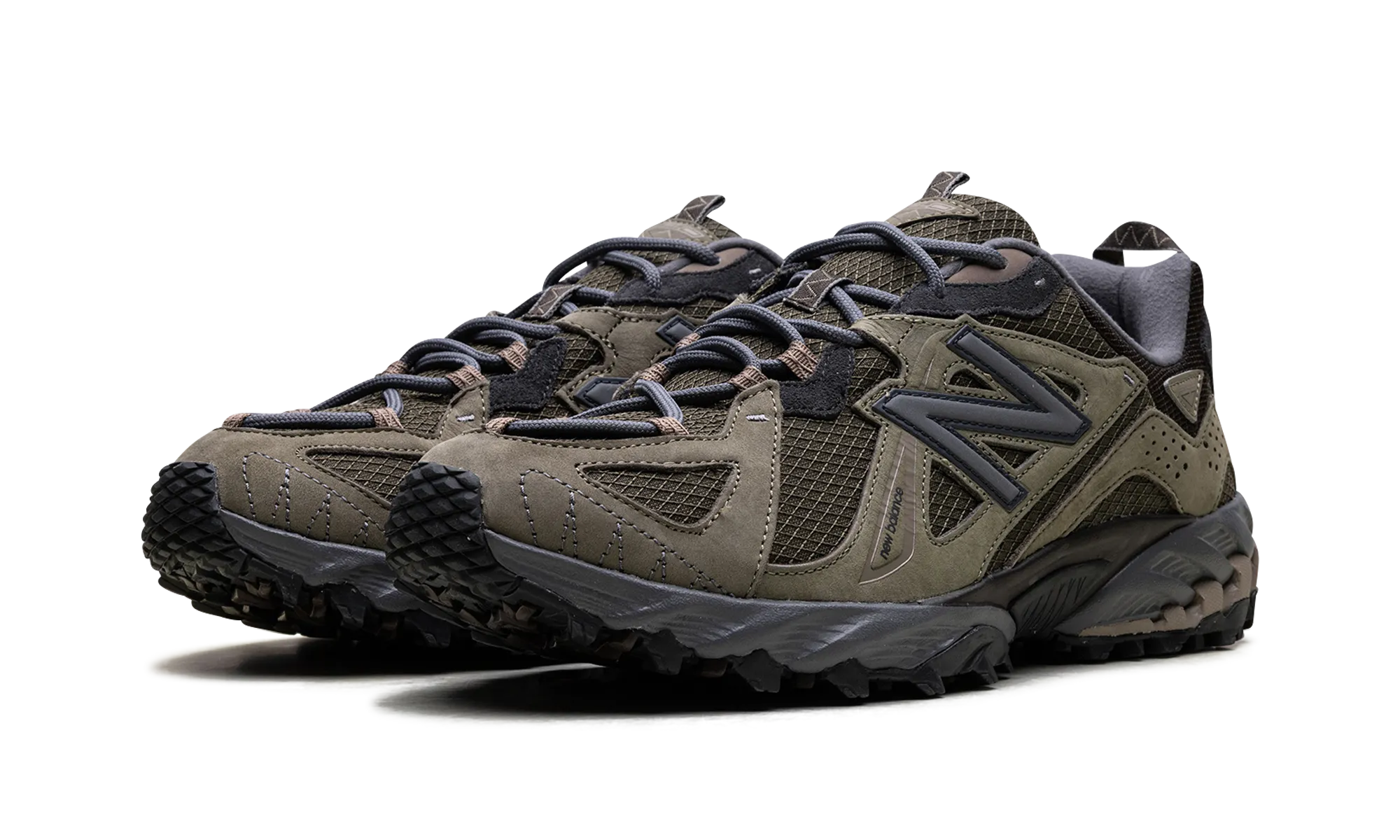 610 "Covert Green" new balance mens comfort shoes