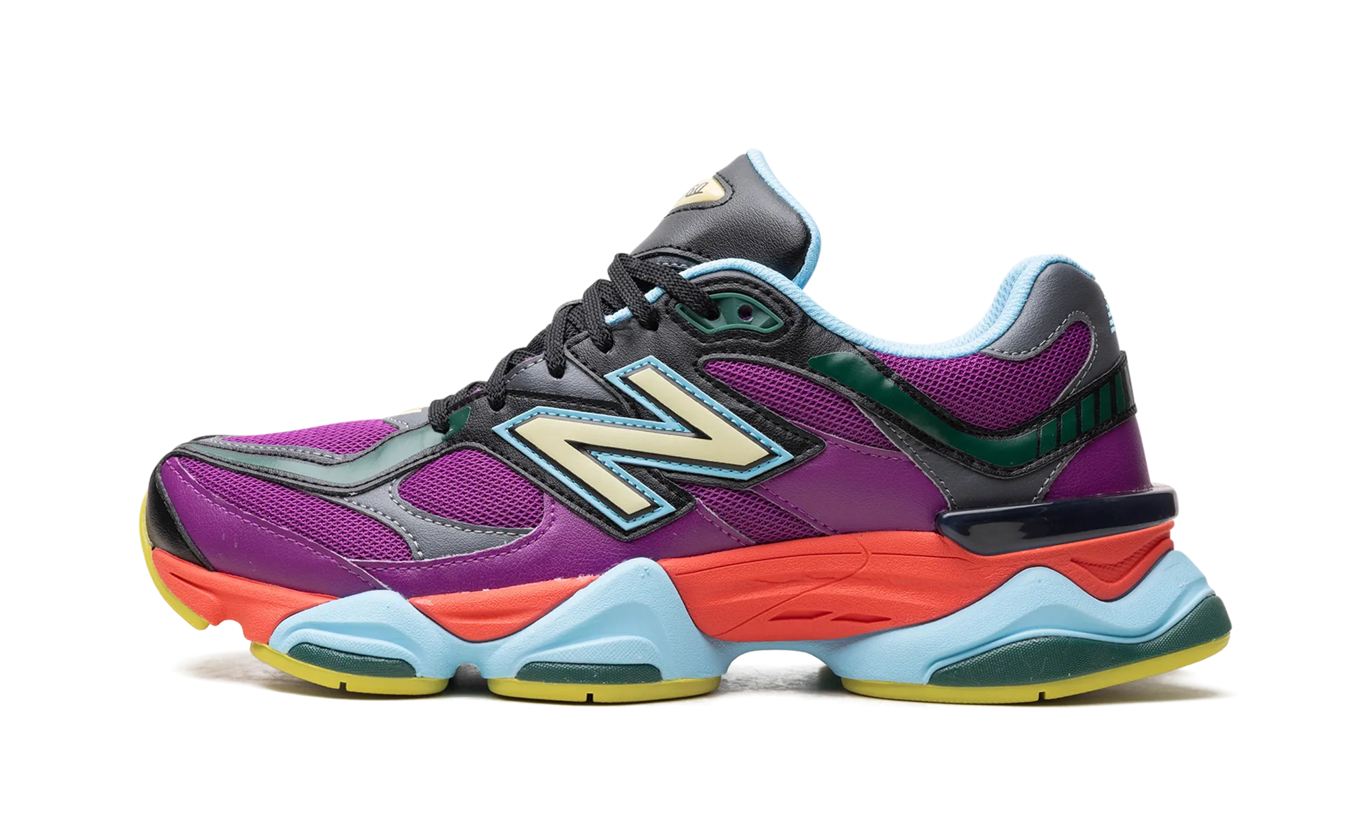 9060 "PURPLE FUCHSIA" New Balance Men's sneakers