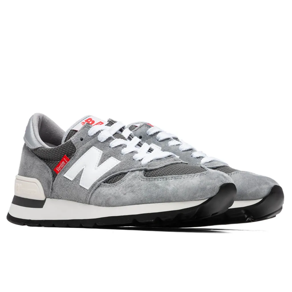 990v1 - Grey New Balance Arch Support Sneakers