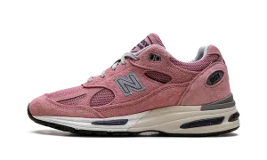 991v2 "Made in UK - Brandied Apricot" New Balance Men's designs
