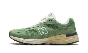 993 "Made in USA - Chive" New Balance Men's sneakers