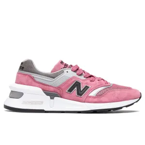 997 - Pink/Grey New Balance sneakers with arch support