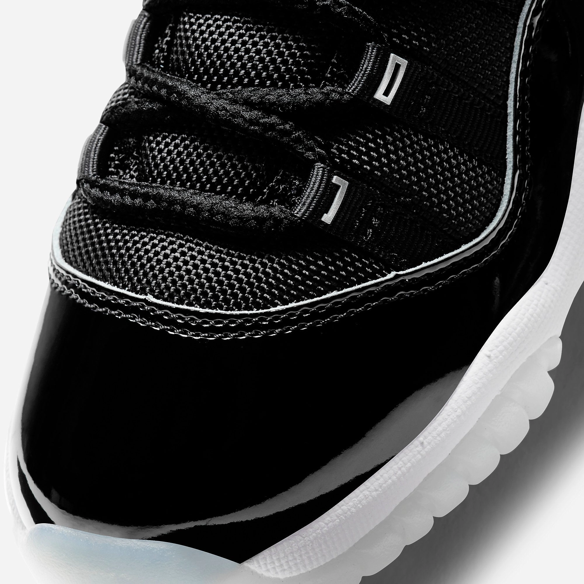 (GS) Air Jordan 11 Retro 'Jubilee 25th Anniversary' (2020) 378038-011 Air Jordan 11 Patent Basketball Shoes