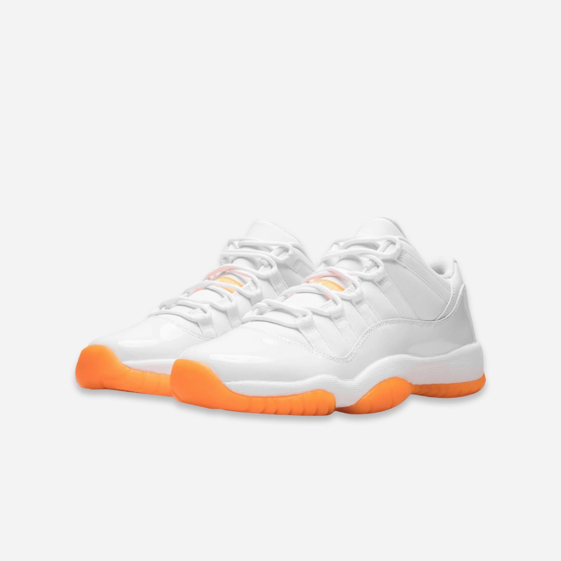 (GS) Air Jordan 11 Retro Low 'Citrus' (2015) 580521-139 Air Jordan 11 Patent Basketball Shoes