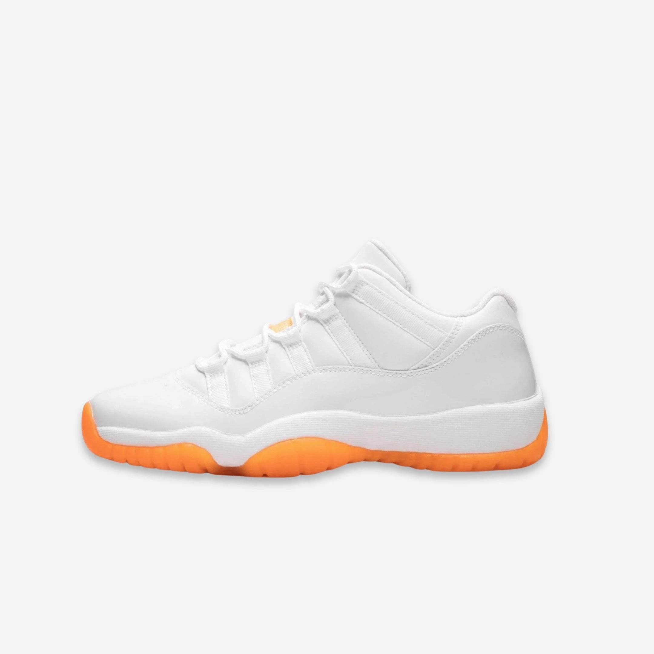 (GS) Air Jordan 11 Retro Low 'Citrus' (2015) 580521-139 Air Jordan 11 basketball shoes with patent look