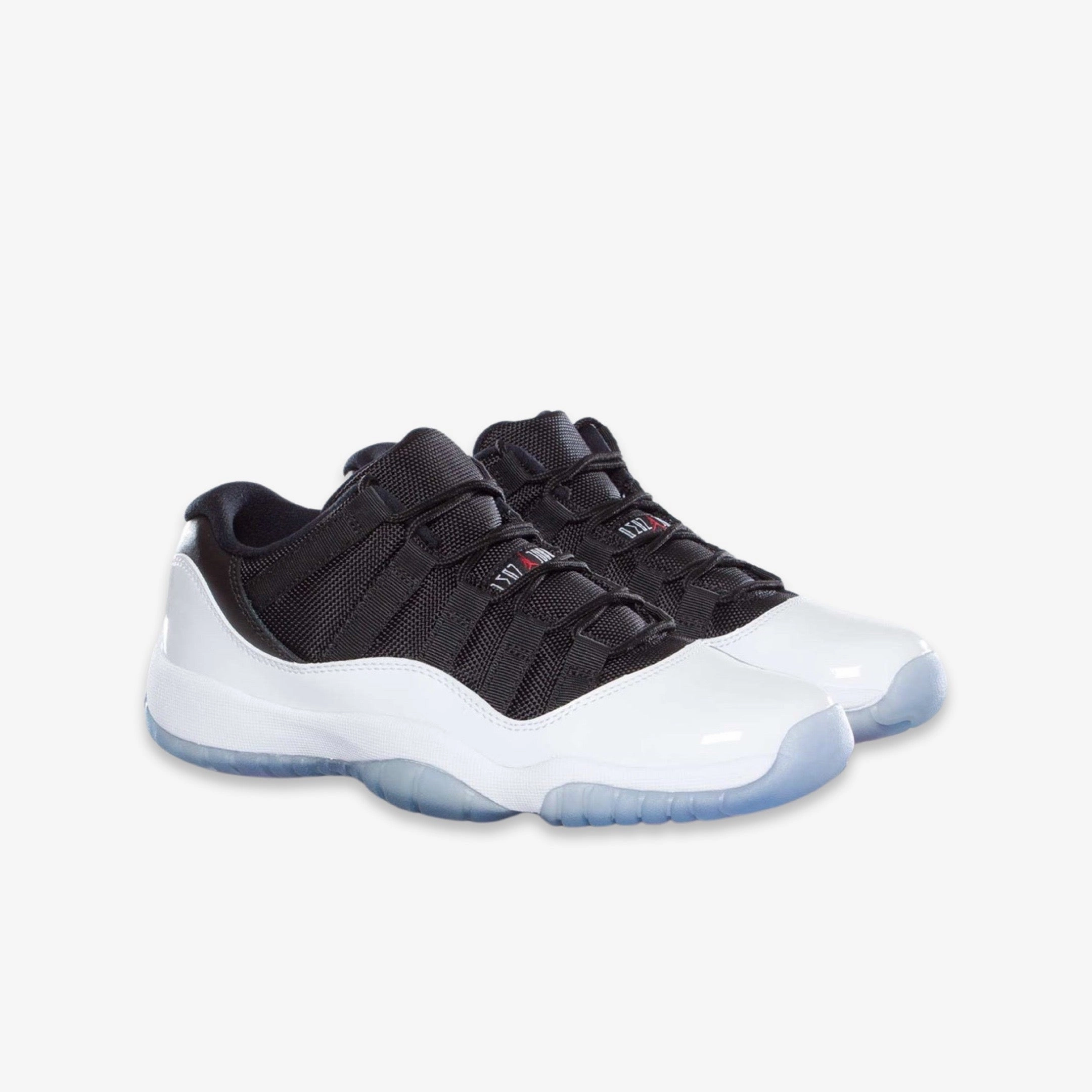 (GS) Air Jordan 11 Retro Low 'Tuxedo' (2013) 528896-110 Air Jordan 11 Patent Basketball Shoes