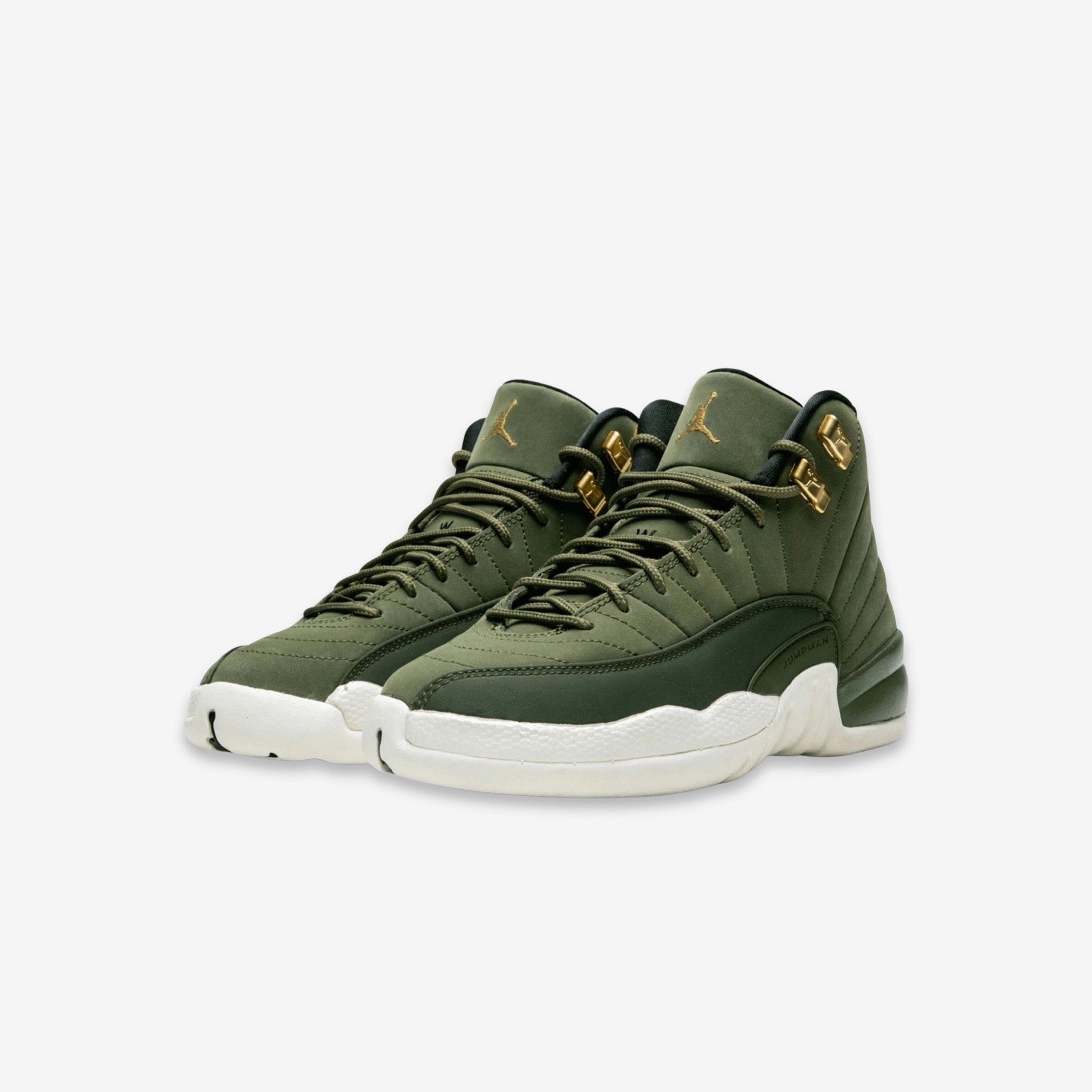 (GS) Air Jordan 12 Retro 'CP3 Chris Paul Class Of 2003' (2018) 153265-301 Air Jordan 12 Game-Ready Sneakers