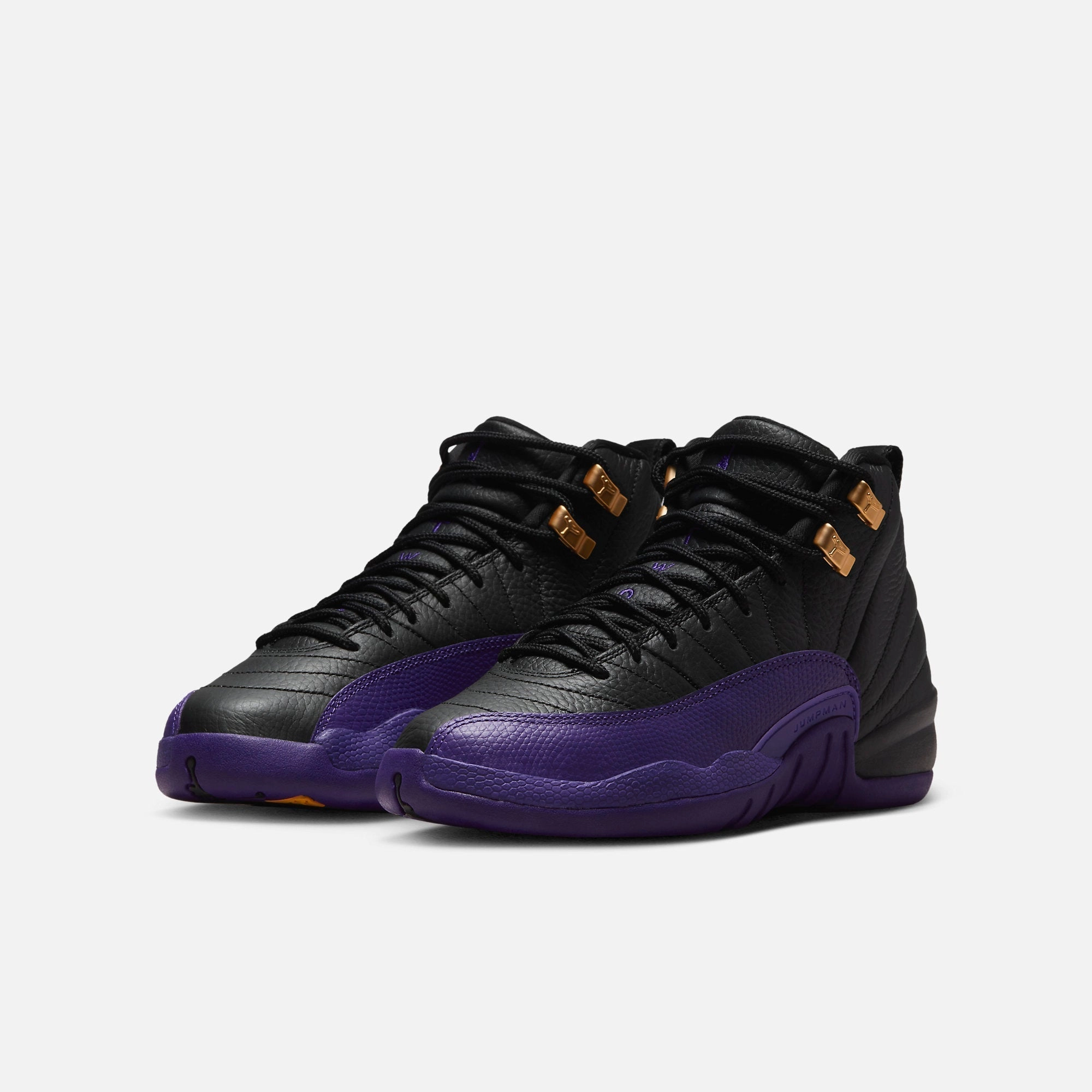 (GS) Air Jordan 12 Retro 'Field Purple' (2023) 153265-057 Air Jordan 12 Game-Ready Sneakers