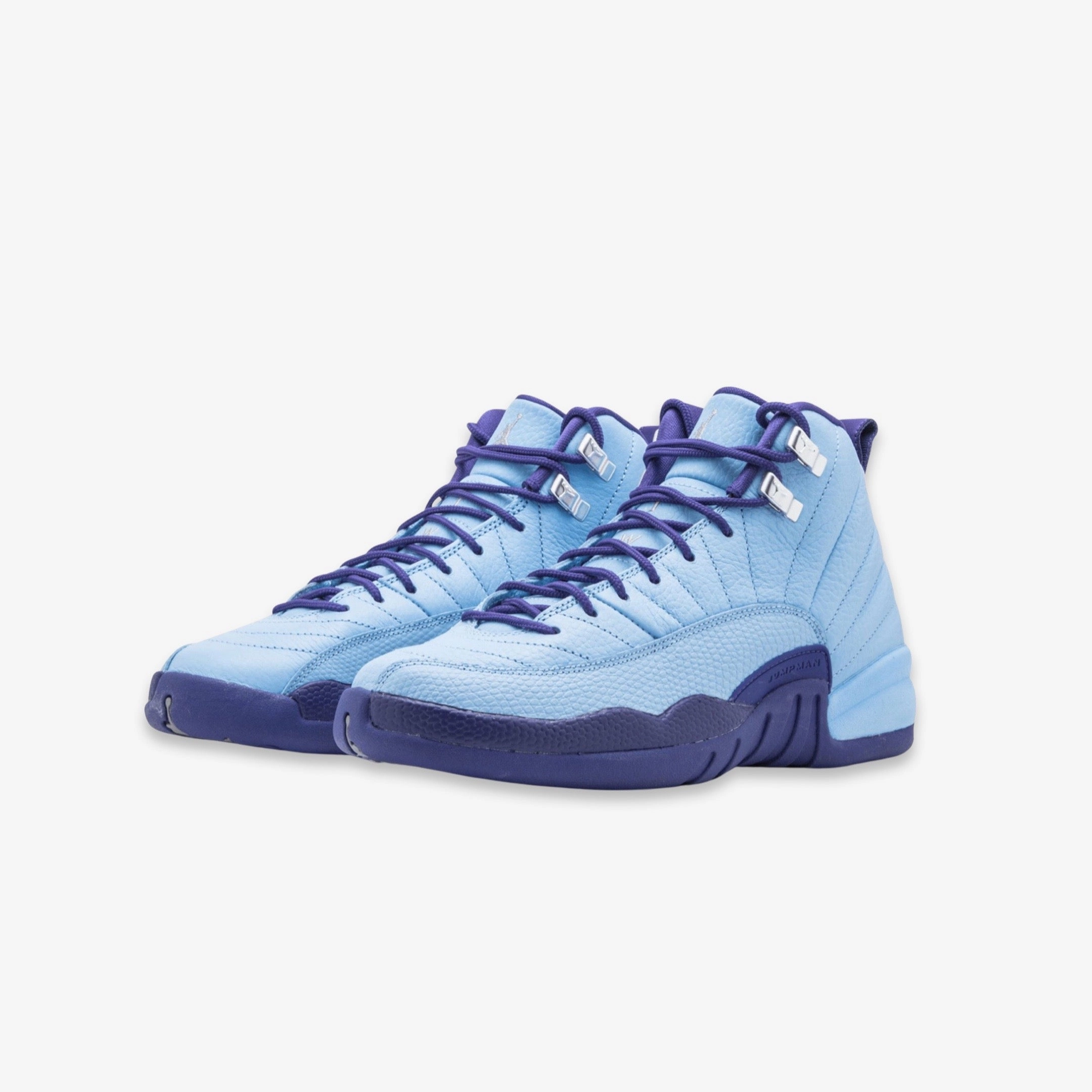 (GS) Air Jordan 12 Retro 'Hornets' (2016) 510815-418 Air Jordan 12 Game-Ready Sneakers