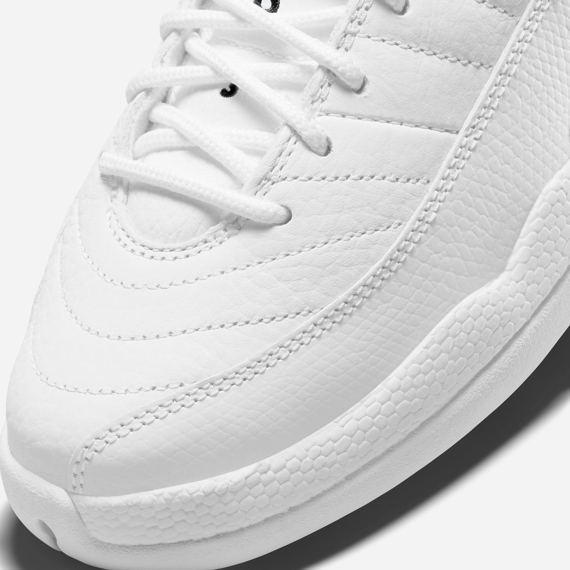 (GS) Air Jordan 12 Retro 'Twist' (2021) 153265-106 Air Jordan 12 Game-Ready Sneakers