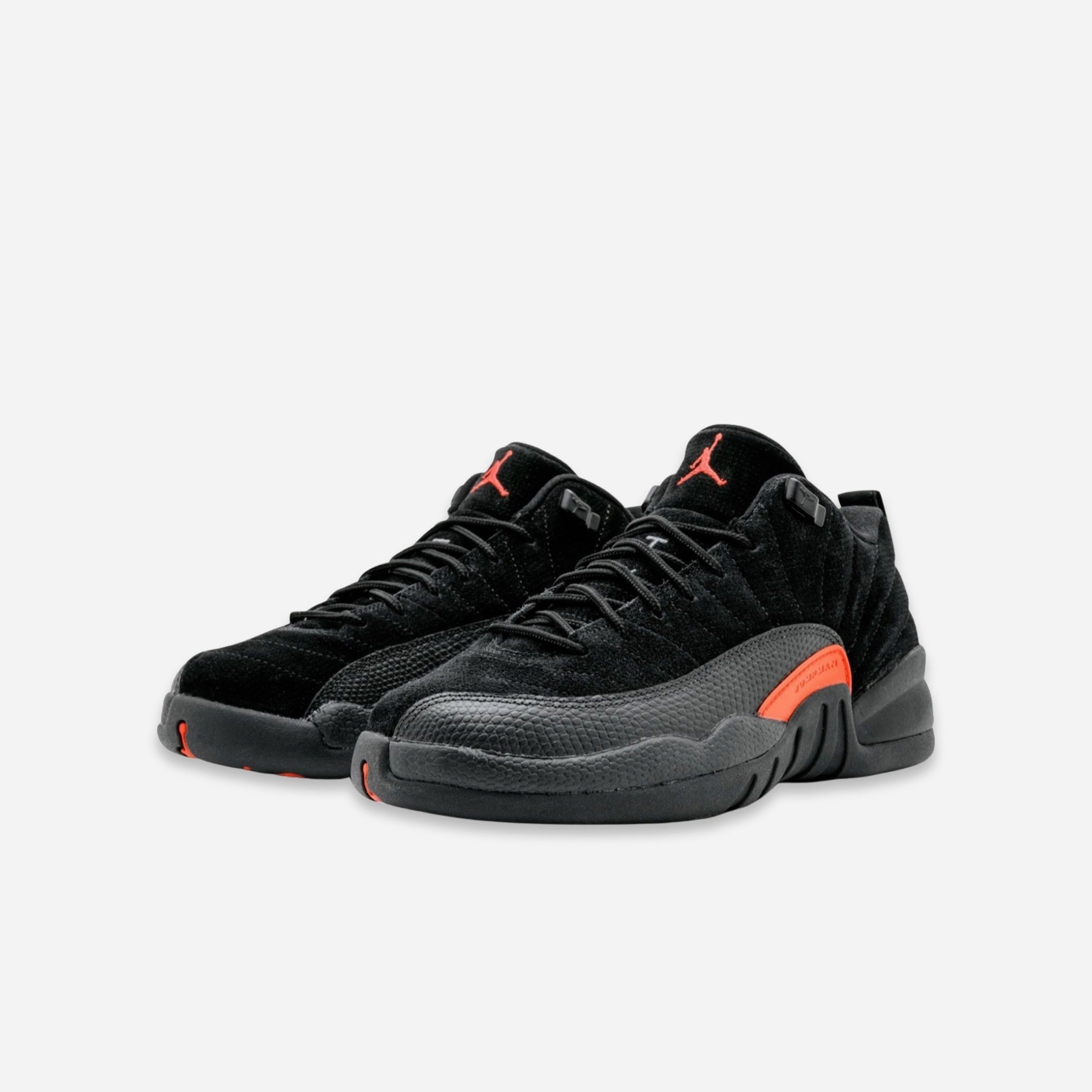 (GS) Air Jordan 12 Retro Low 'Max Orange' (2017) 308305-003 Air Jordan 12 Game-Ready Sneakers