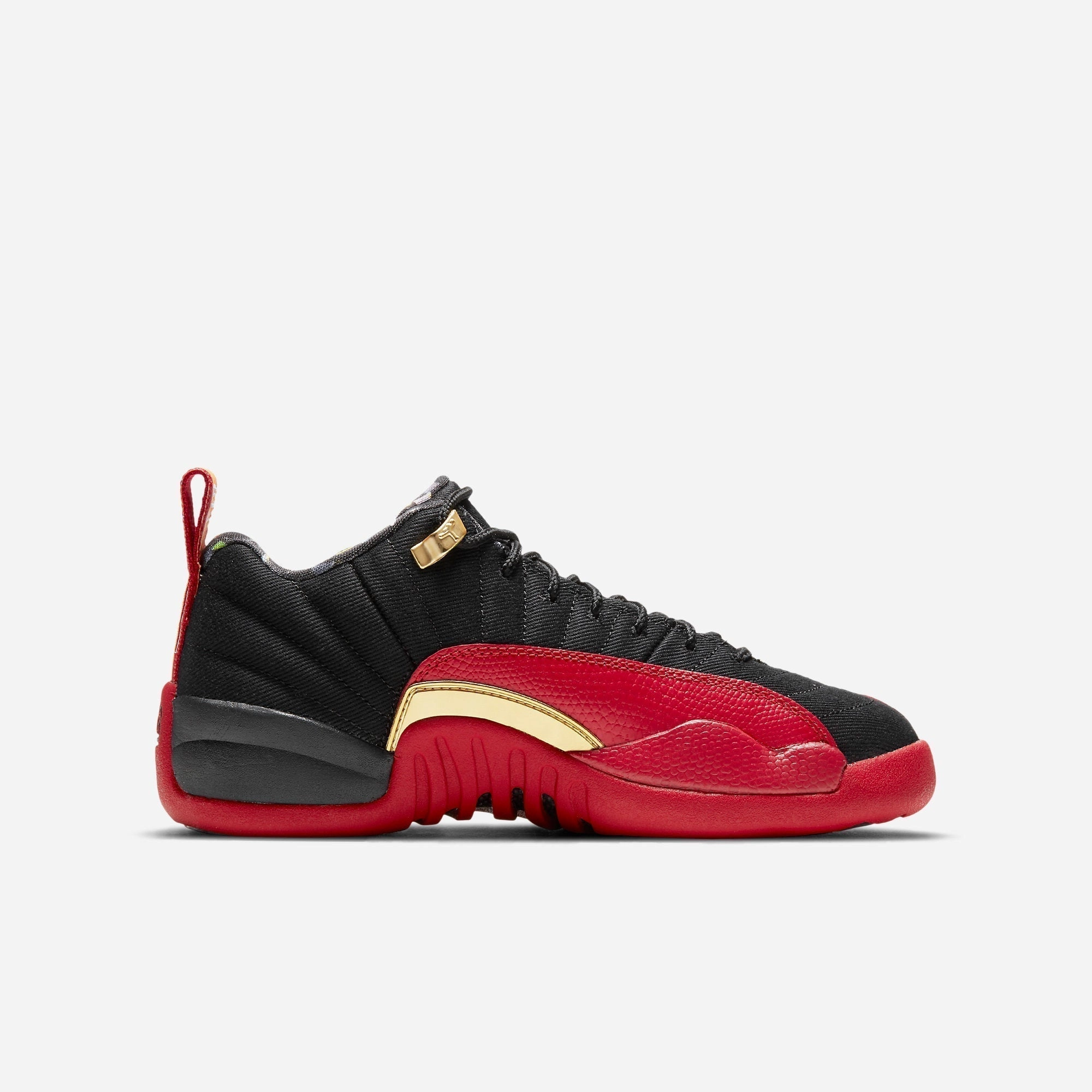 (GS) Air Jordan 12 Retro Low SE 'Super Bowl LV' (2021) DH9695-001 Air Jordan 12 Game-Ready Sneakers