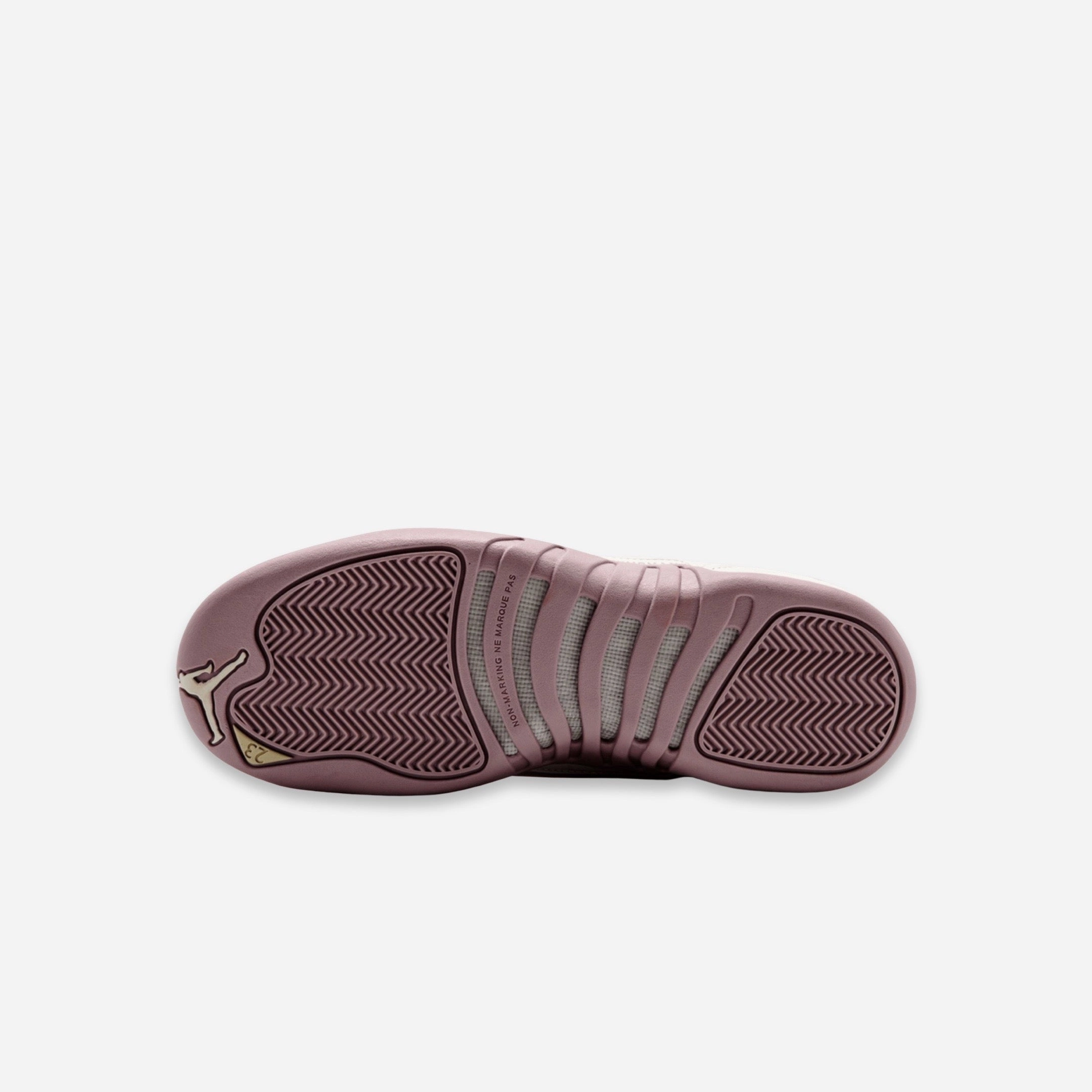 (GS) Air Jordan 12 Retro Premium HC 'Heiress Plum Fog' (2016) 845028-025 Air Jordan 12 Game-Ready Sneakers