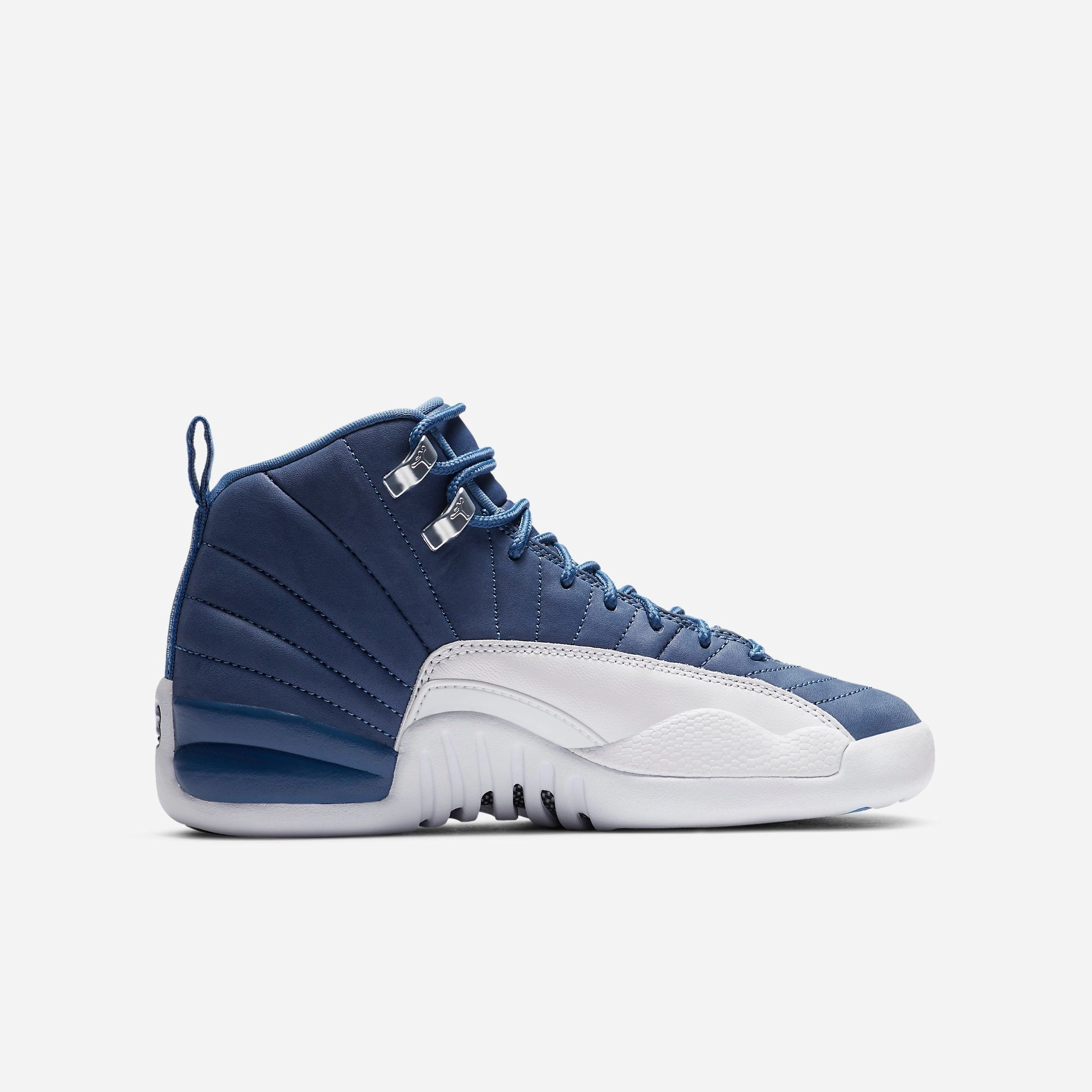 (GS) Air Jordan 12 Retro SE 'Indigo' (2020) DB5595-404 Air Jordan 12 Game-Ready Sneakers