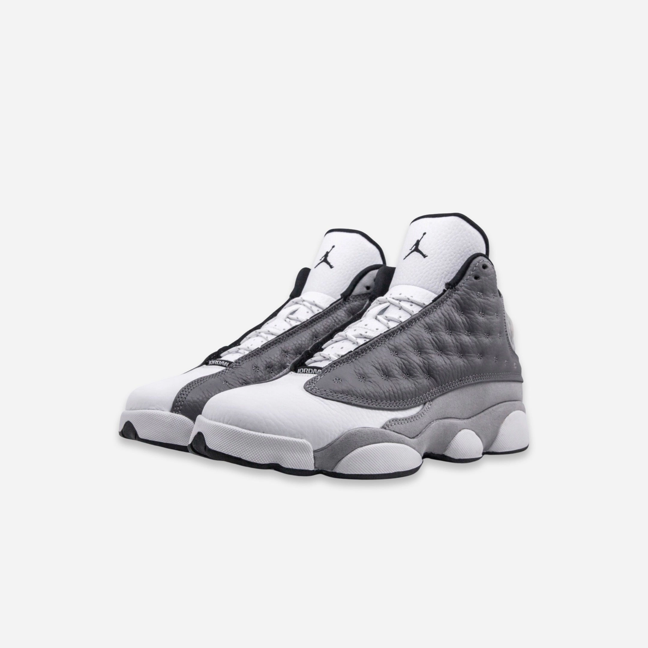 (GS) Air Jordan 13 Retro 'Atmosphere Grey' (2019) 884129-016 Air Jordan 13 Bold Sole Basketball Shoes