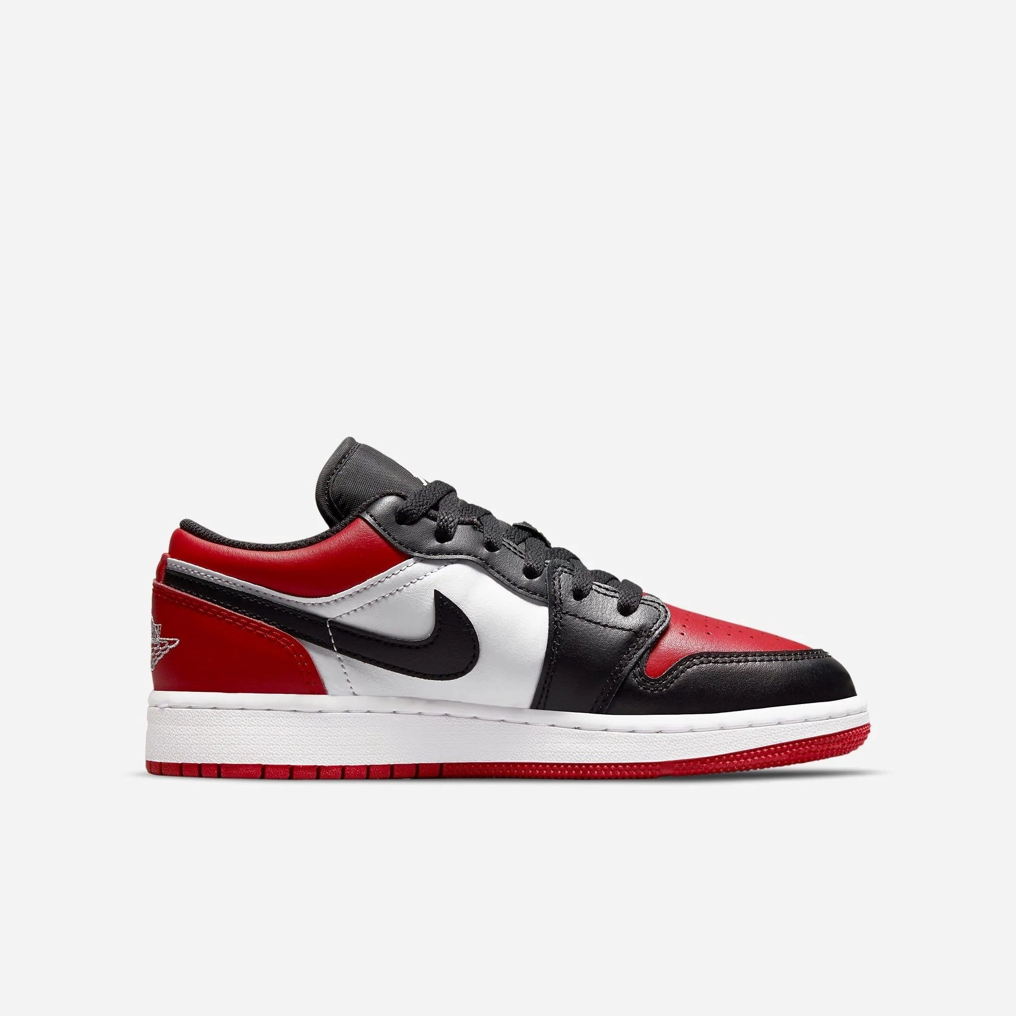 (GS) Air Jordan 1 Low 'Bred Toe' (2021) 553560-612 Air Jordan 1 Signature Look Sneakers