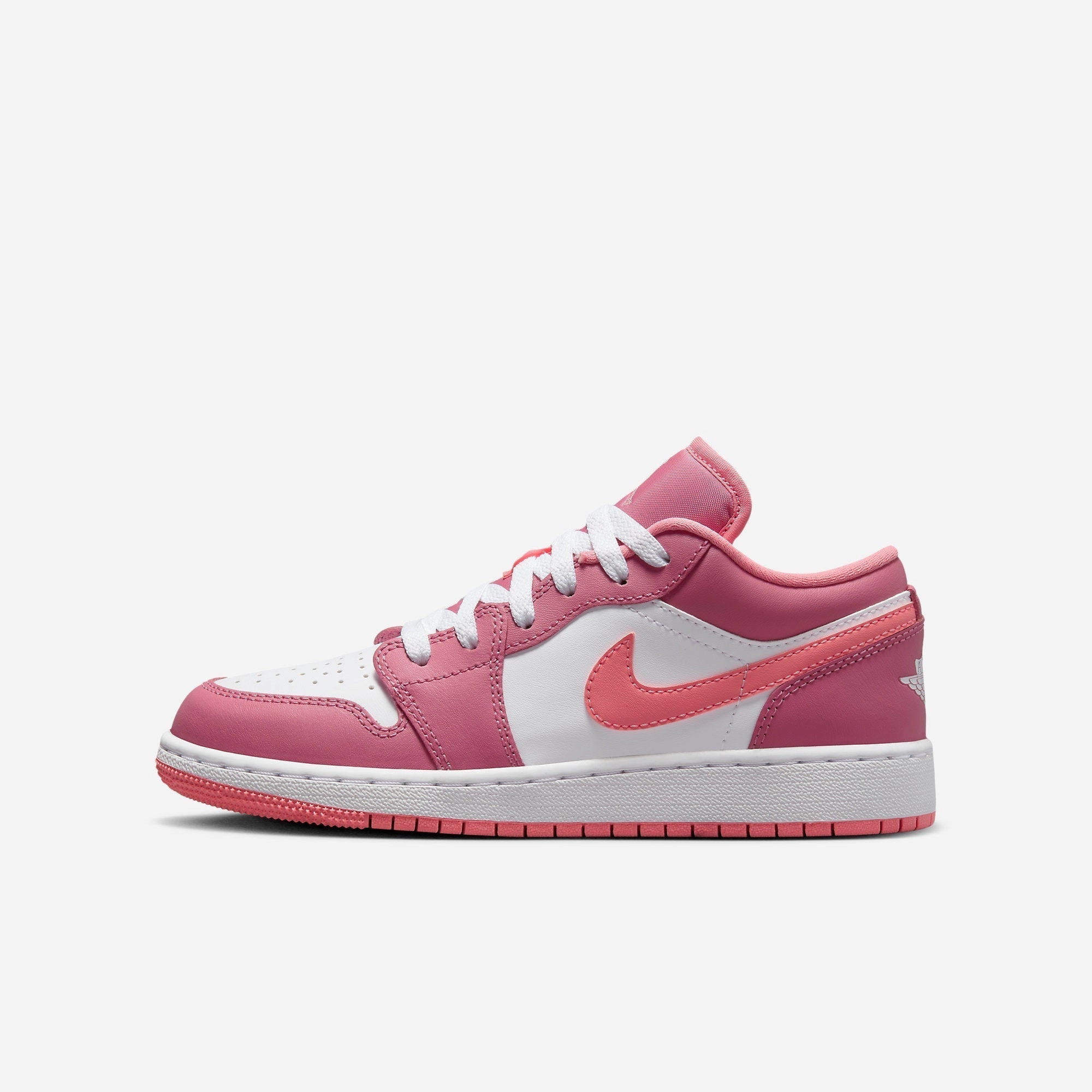 (GS) Air Jordan 1 Low 'Desert Berry' (2023) 553560-616 Iconic Air Jordan 1 shoes with bold accents
