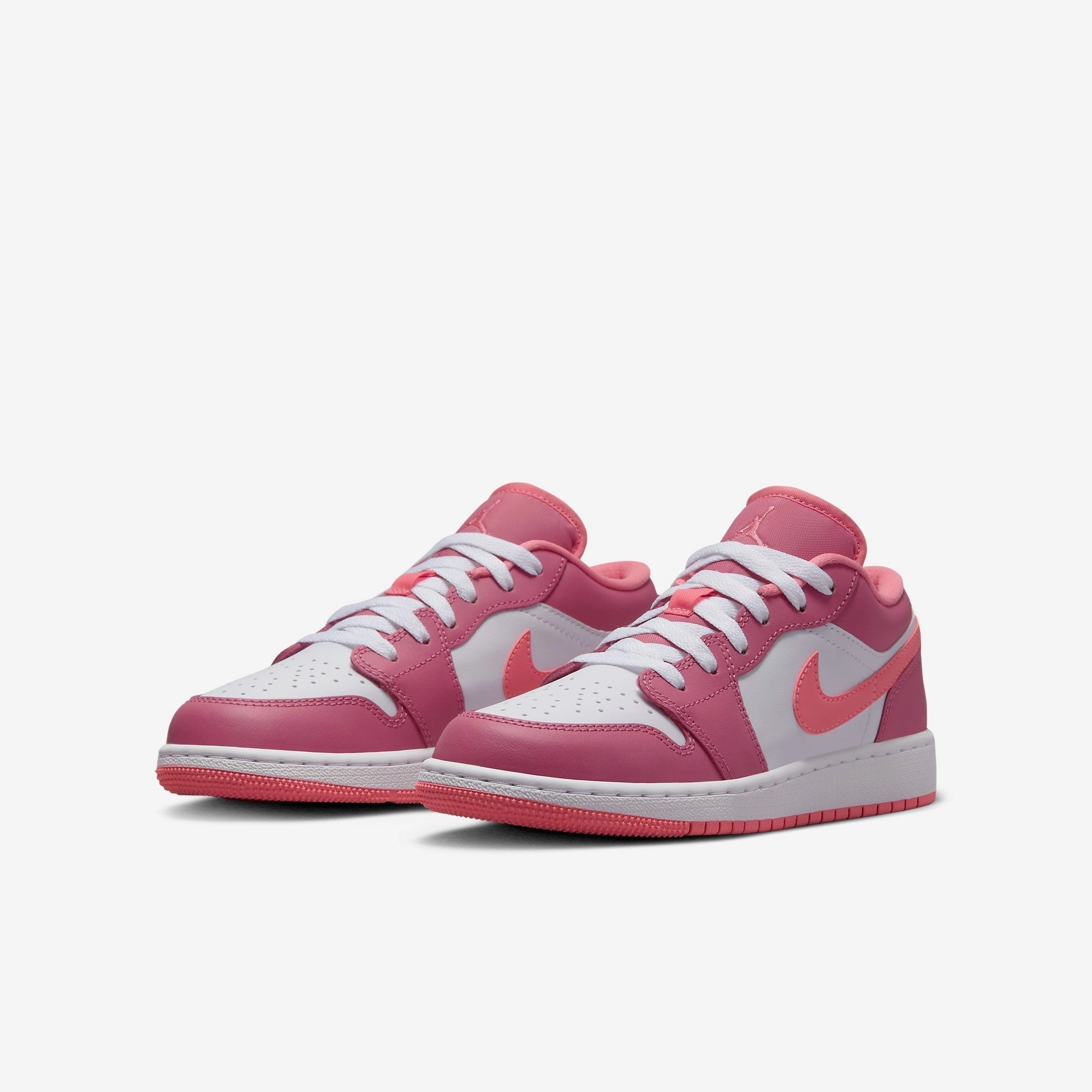 (GS) Air Jordan 1 Low 'Desert Berry' (2023) 553560-616 Air Jordan 1 Timeless Heritage Shoes