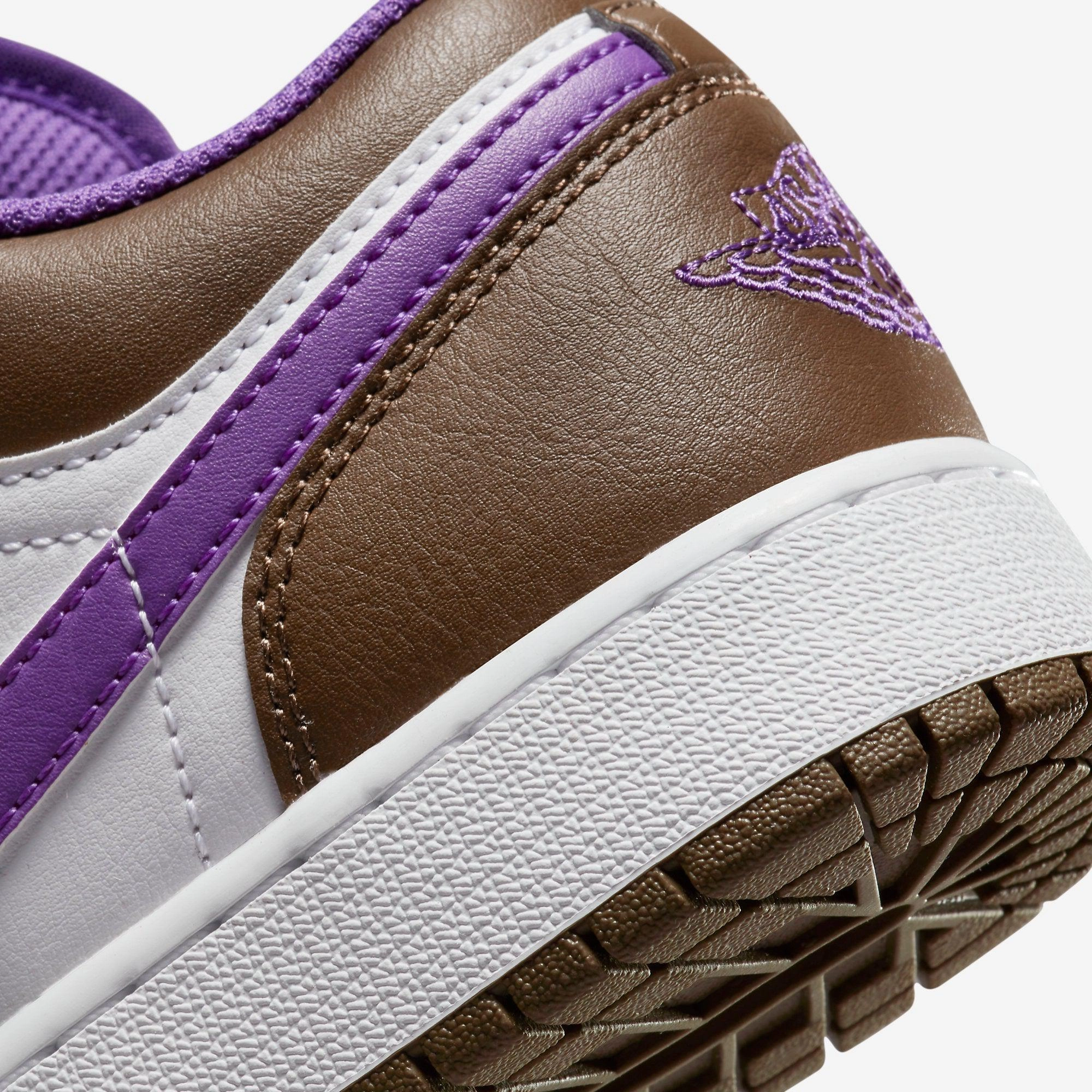 (GS) Air Jordan 1 Low 'Purple Mocha' (2023) 553560-215 Air Jordan 1 Timeless Heritage Shoes