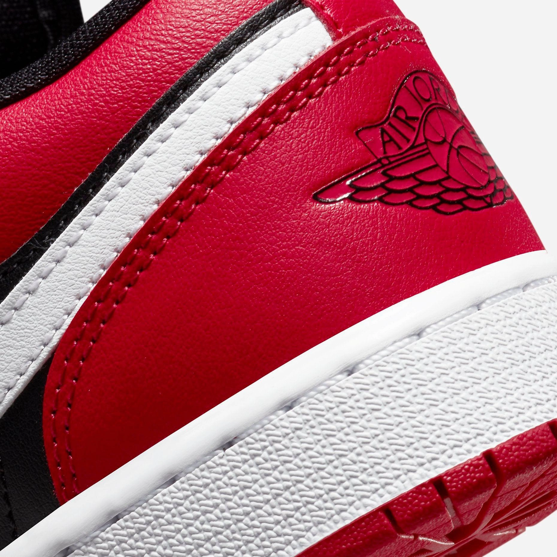 (GS) Air Jordan 1 Low 'Very Berry' (2021) 553560-061 Air Jordan 1 Signature Look Sneakers